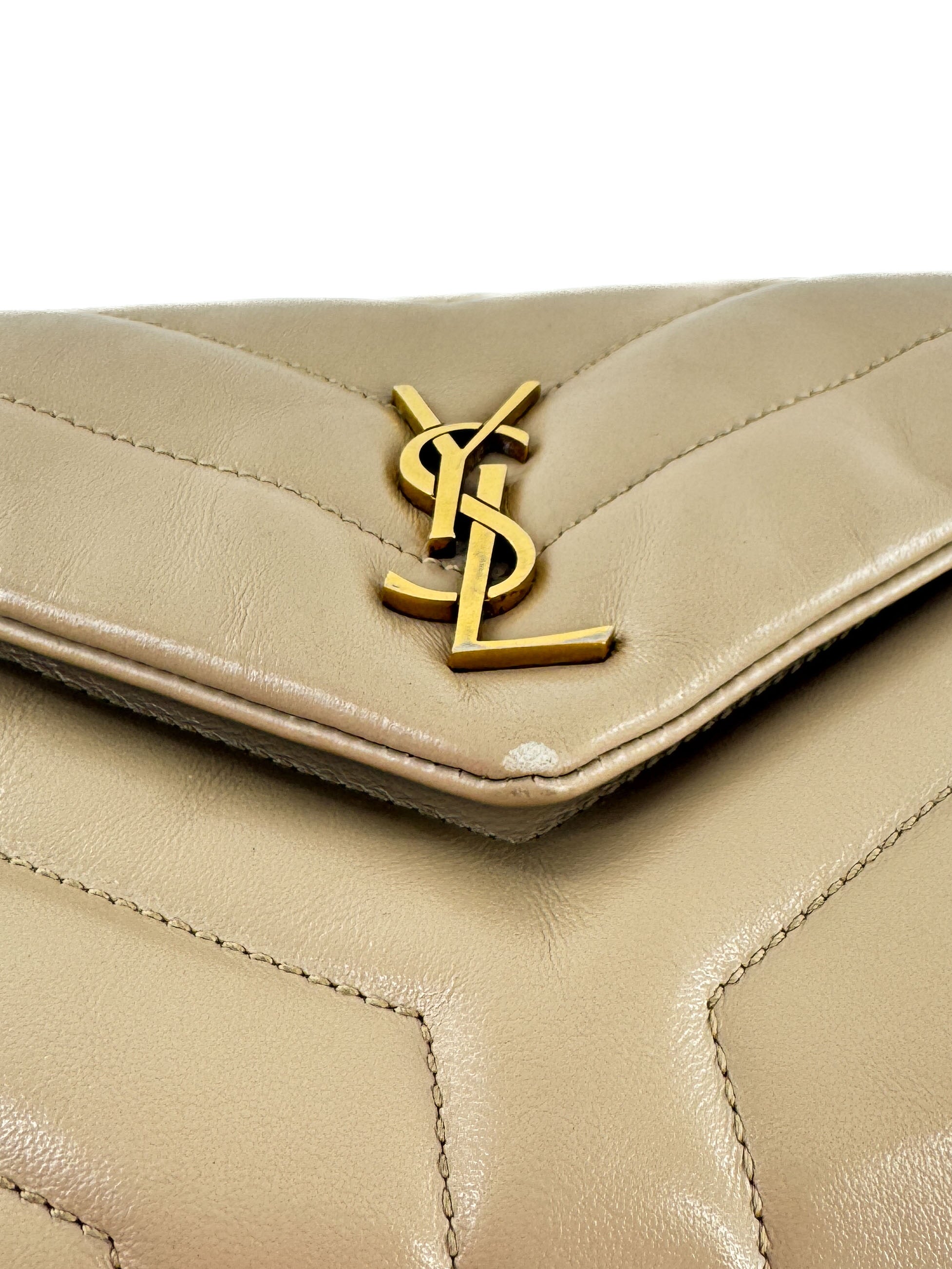 Saint Laurent beige toy Loulou GUE678401-1021