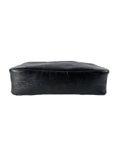 Louis Vuitton black epi trocadero 27 MI0950