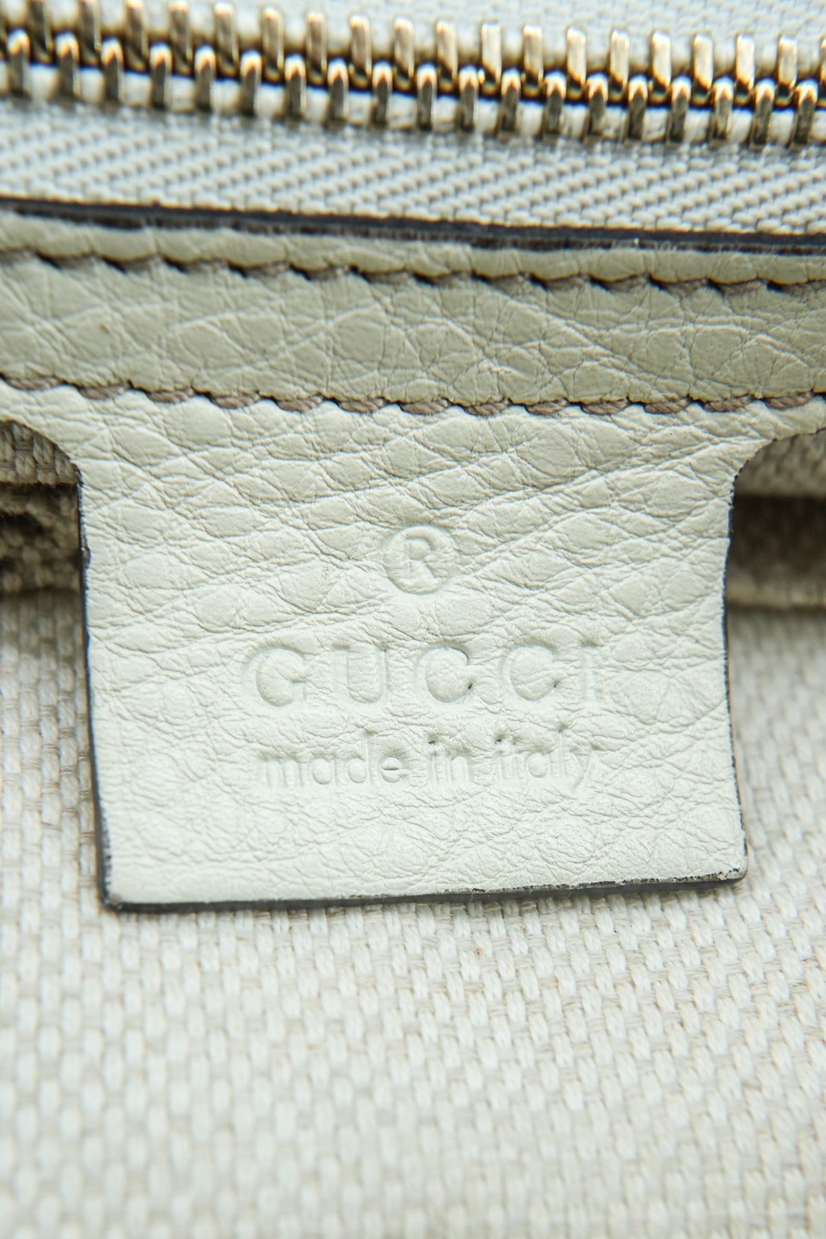 Gucci cream soho chain shoulder bag 308982 213048
