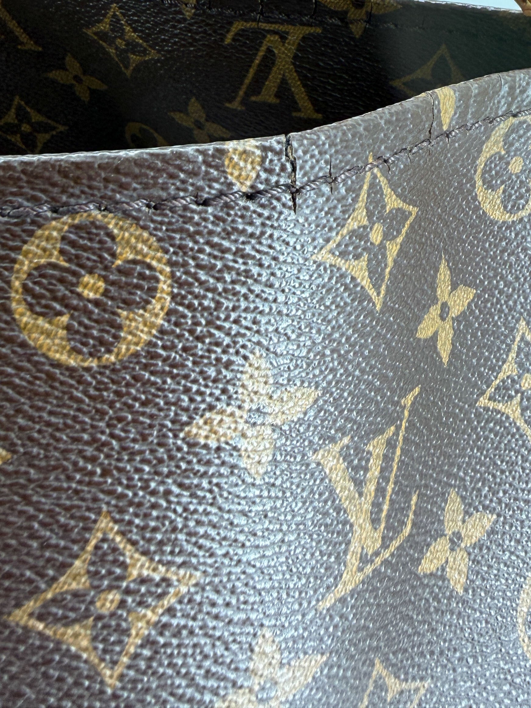 Louis Vuitton monogram Artsy MM SD1143