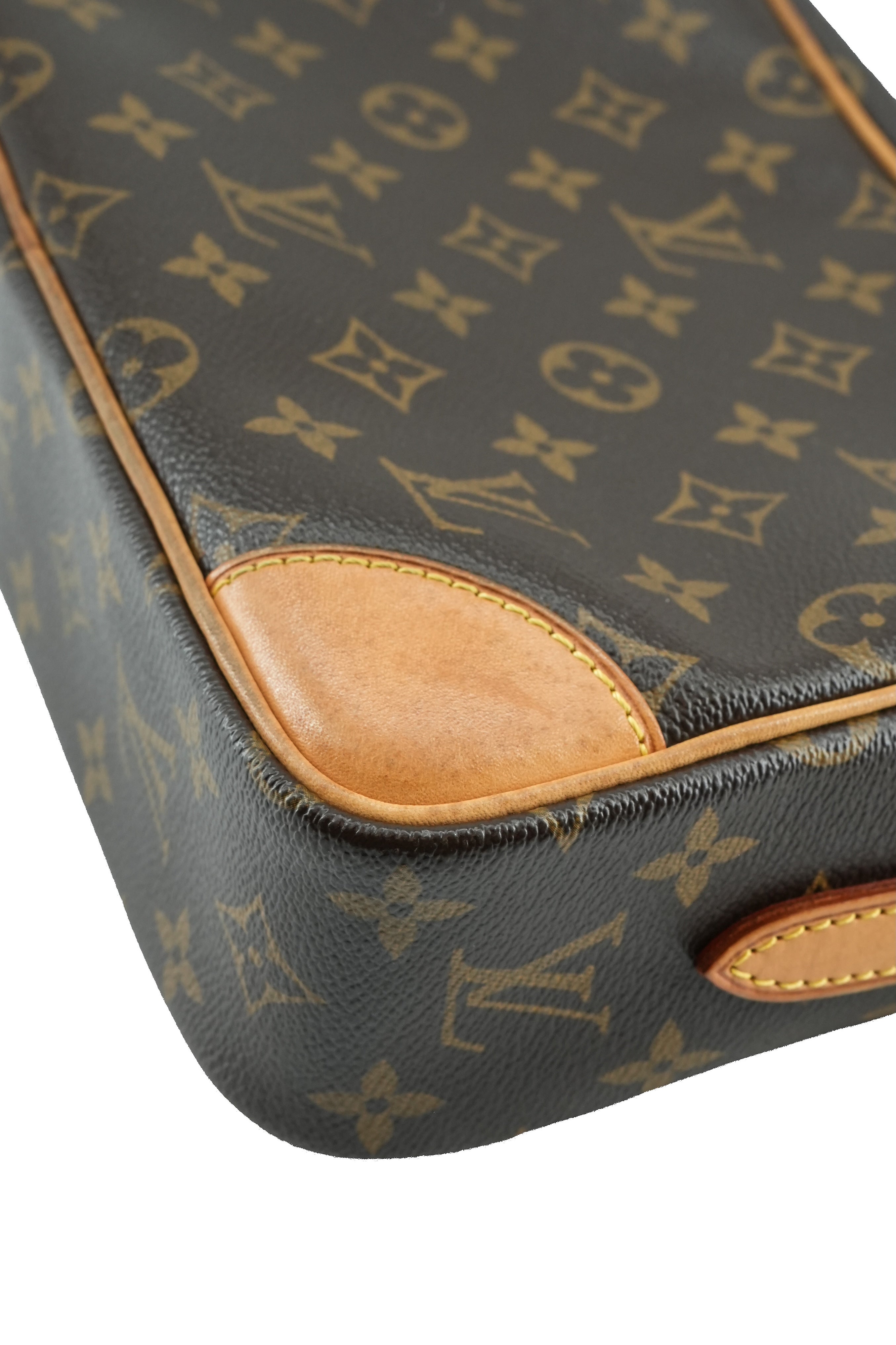 Louis Vuitton monogram Trocadero 27 MB0050