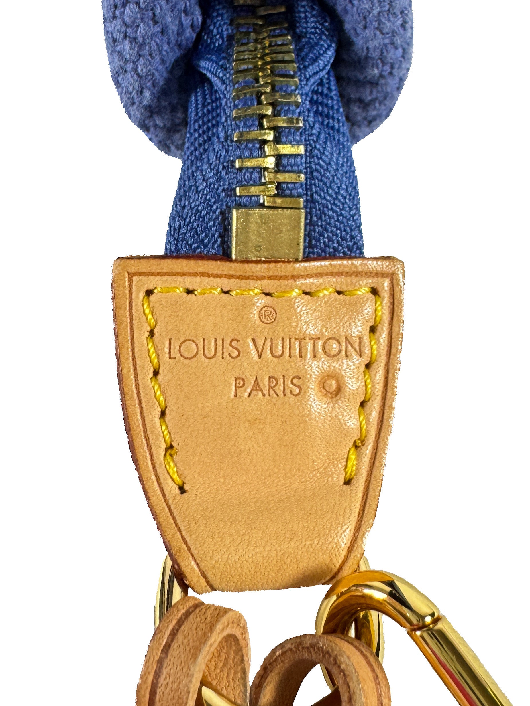 Louis Vuitton blue canvas Antigua wristlet SP0036