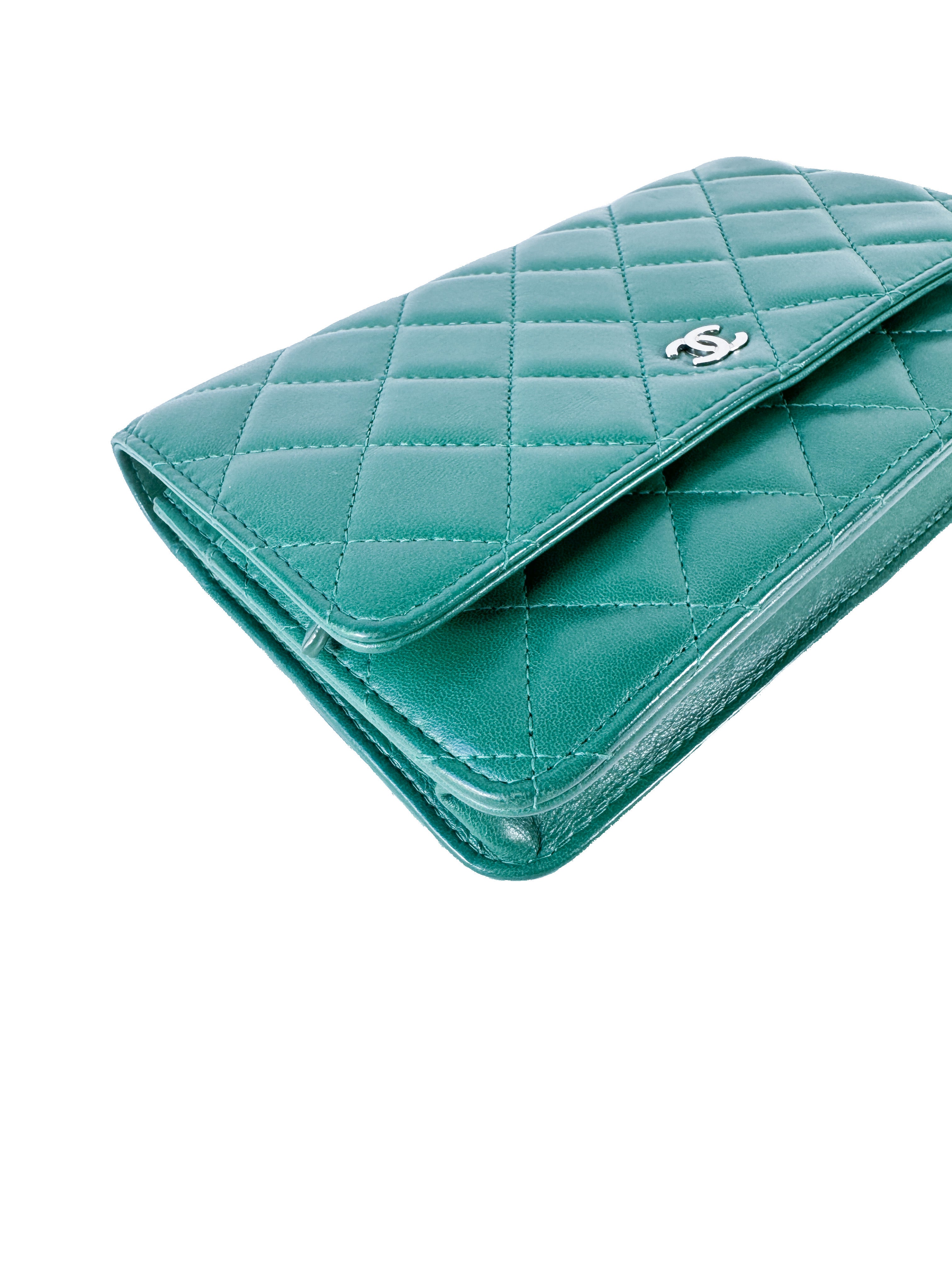 Chanel emerald green leather wallet on chain 25684891