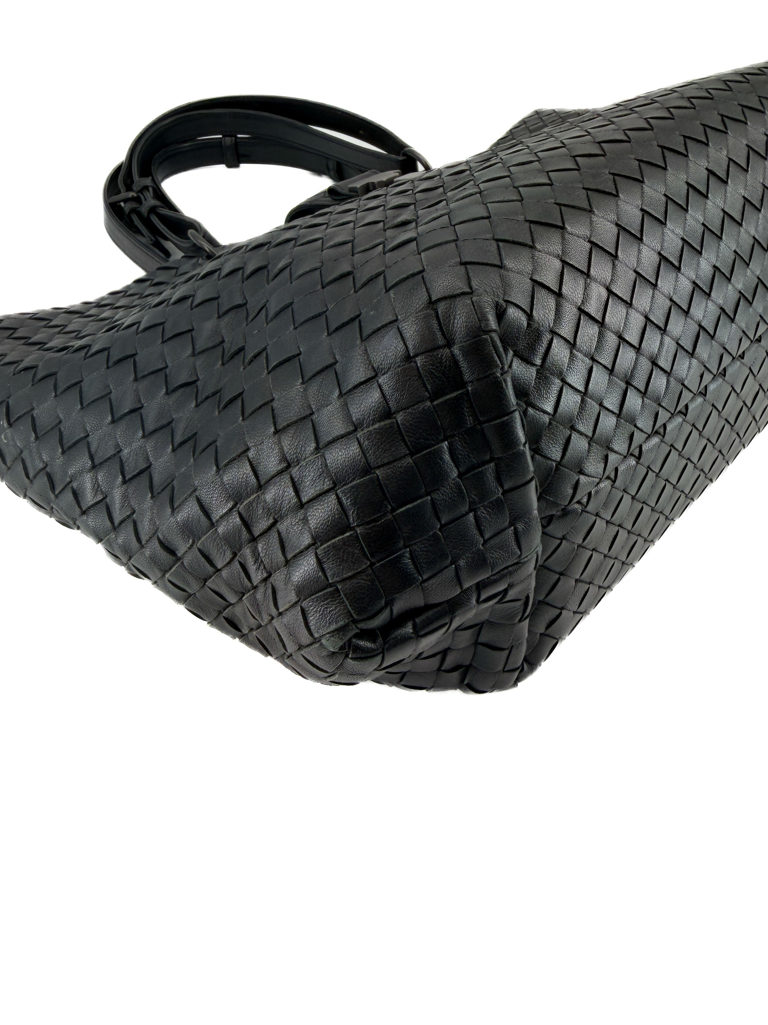 Bottega Veneta black Intrecciato Capri tote B04570259K