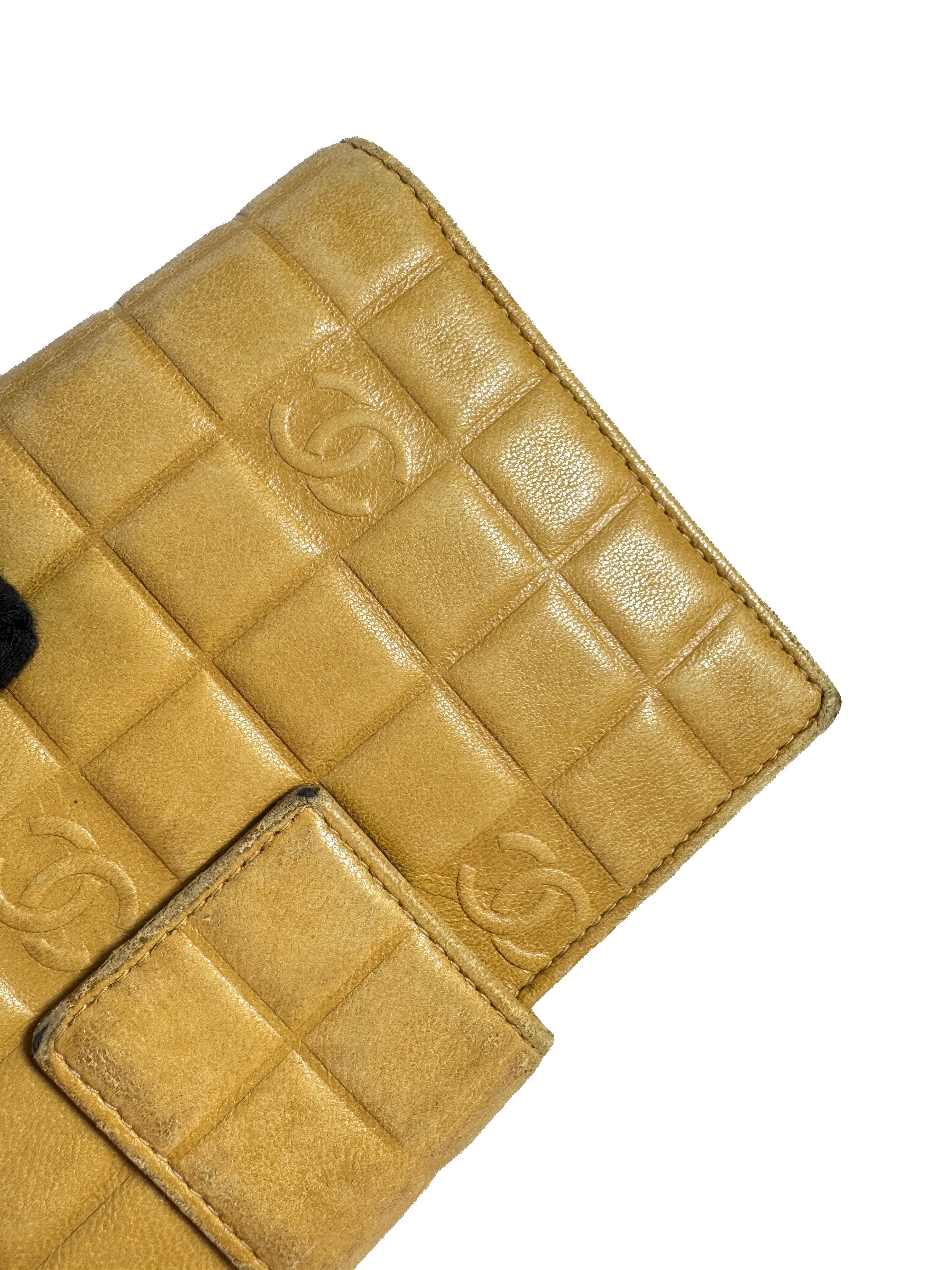 Chanel beige leather Chocolate bar wallet 8372170