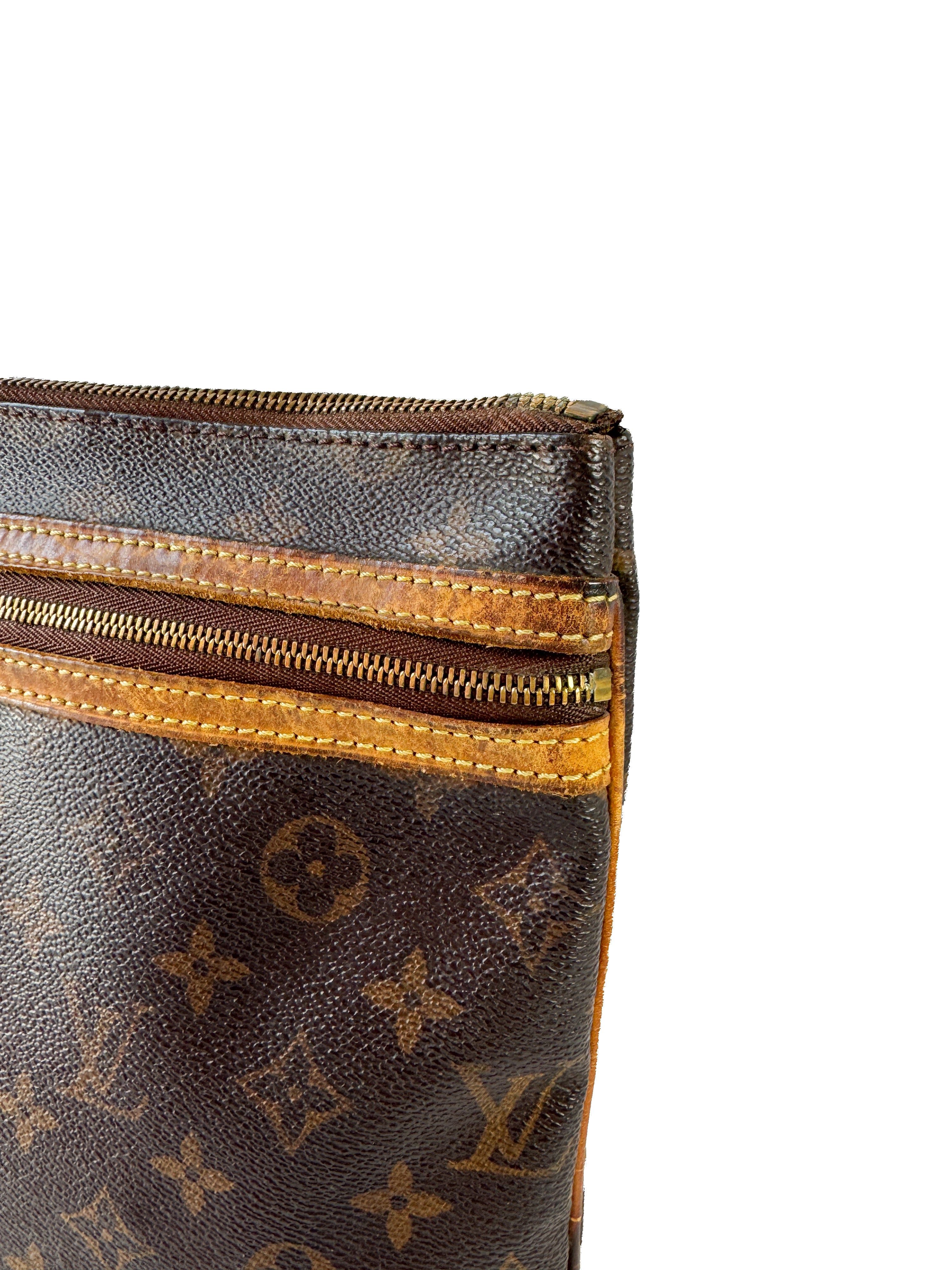 Louis Vuitton monogram pochette Bosphore crossbody MI1005