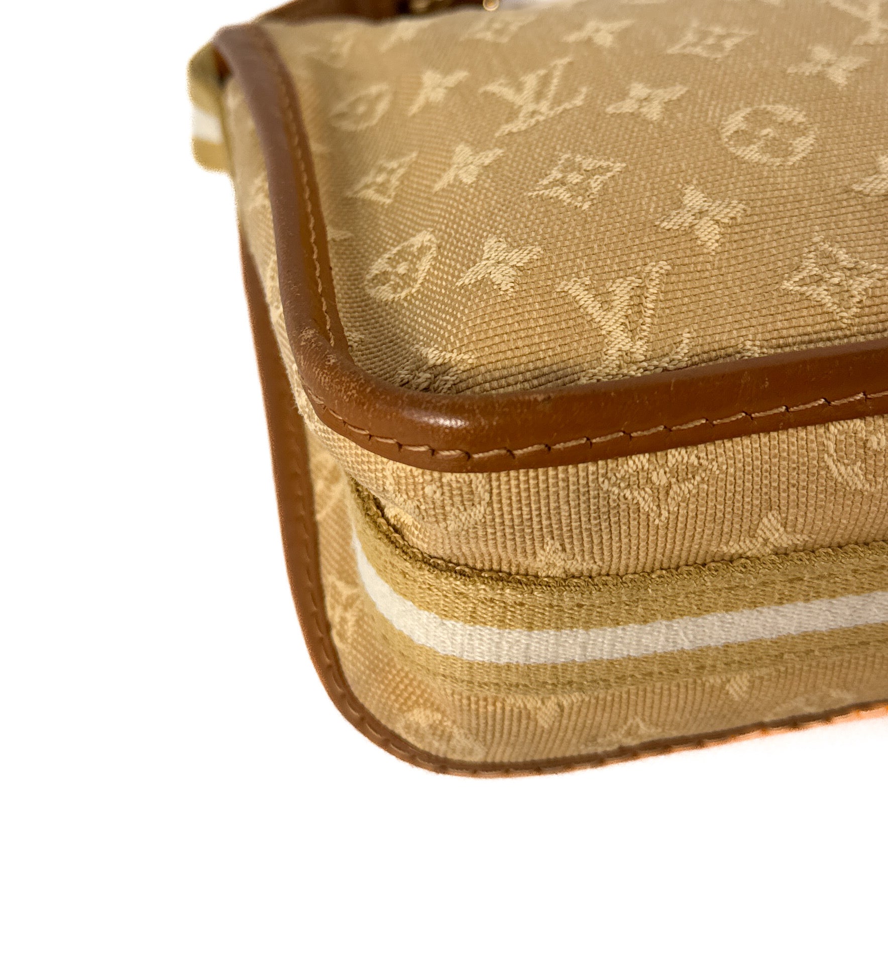 Louis Vuitton beige monogram mini pochette Kathleen TH0074