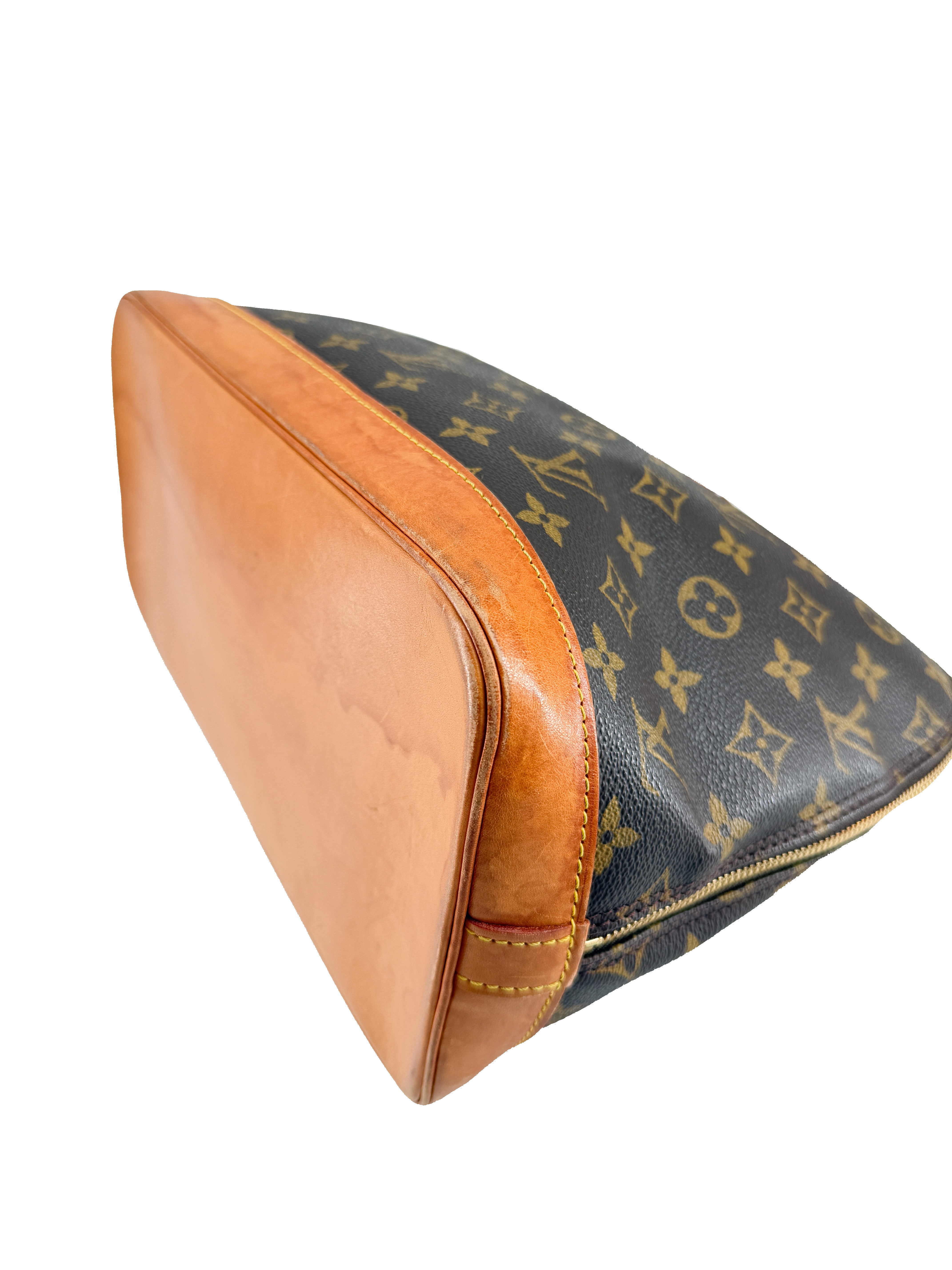 Louis Vuitton monogram Alma w/strap SD0040