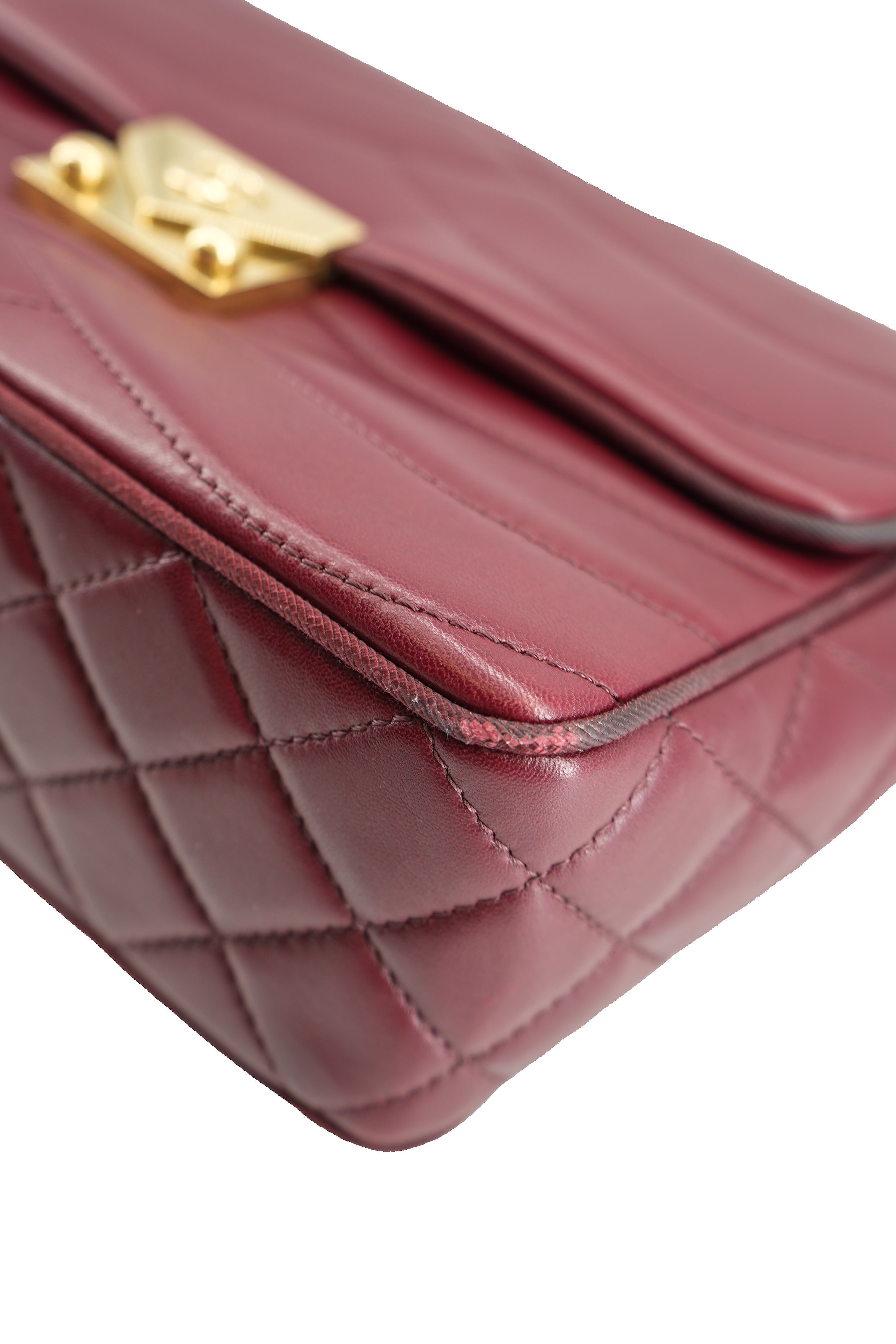 Chanel dark red Pagoda flap bag 22139878