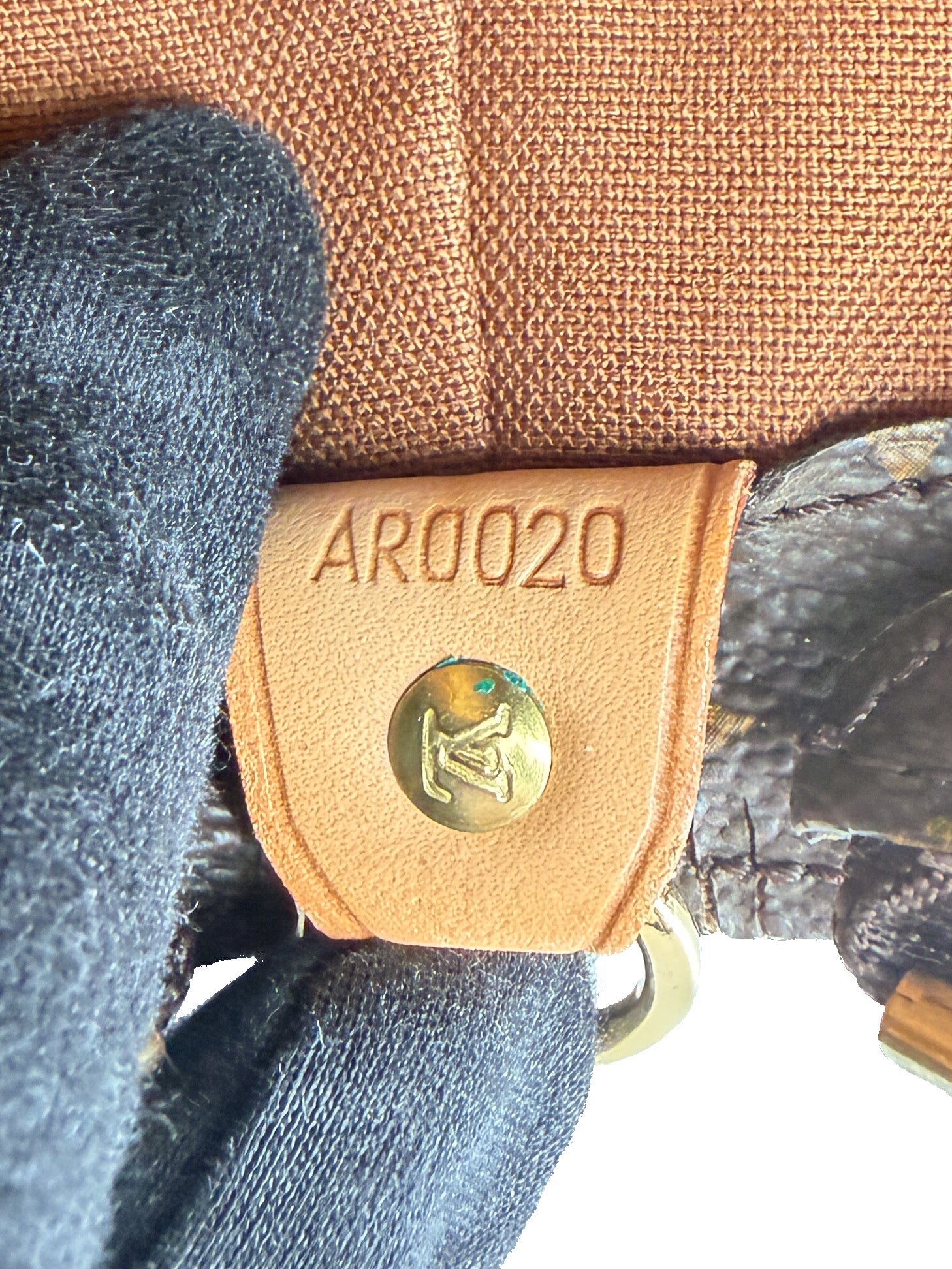 Louis Vuitton monogram Cabas Mezzo tote AR0020