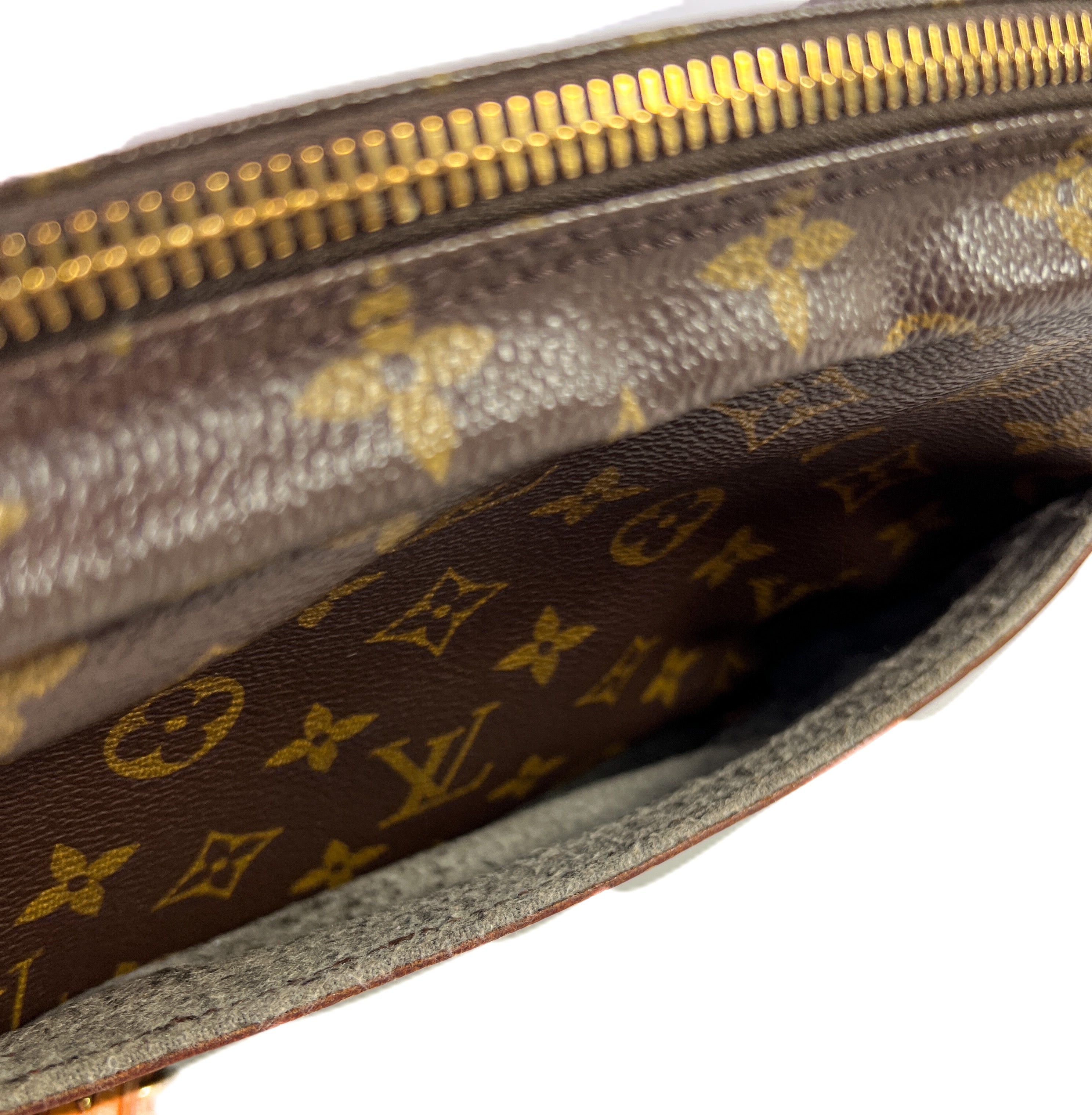 Louis Vuitton monogram trocadero 27 1990 crossbody