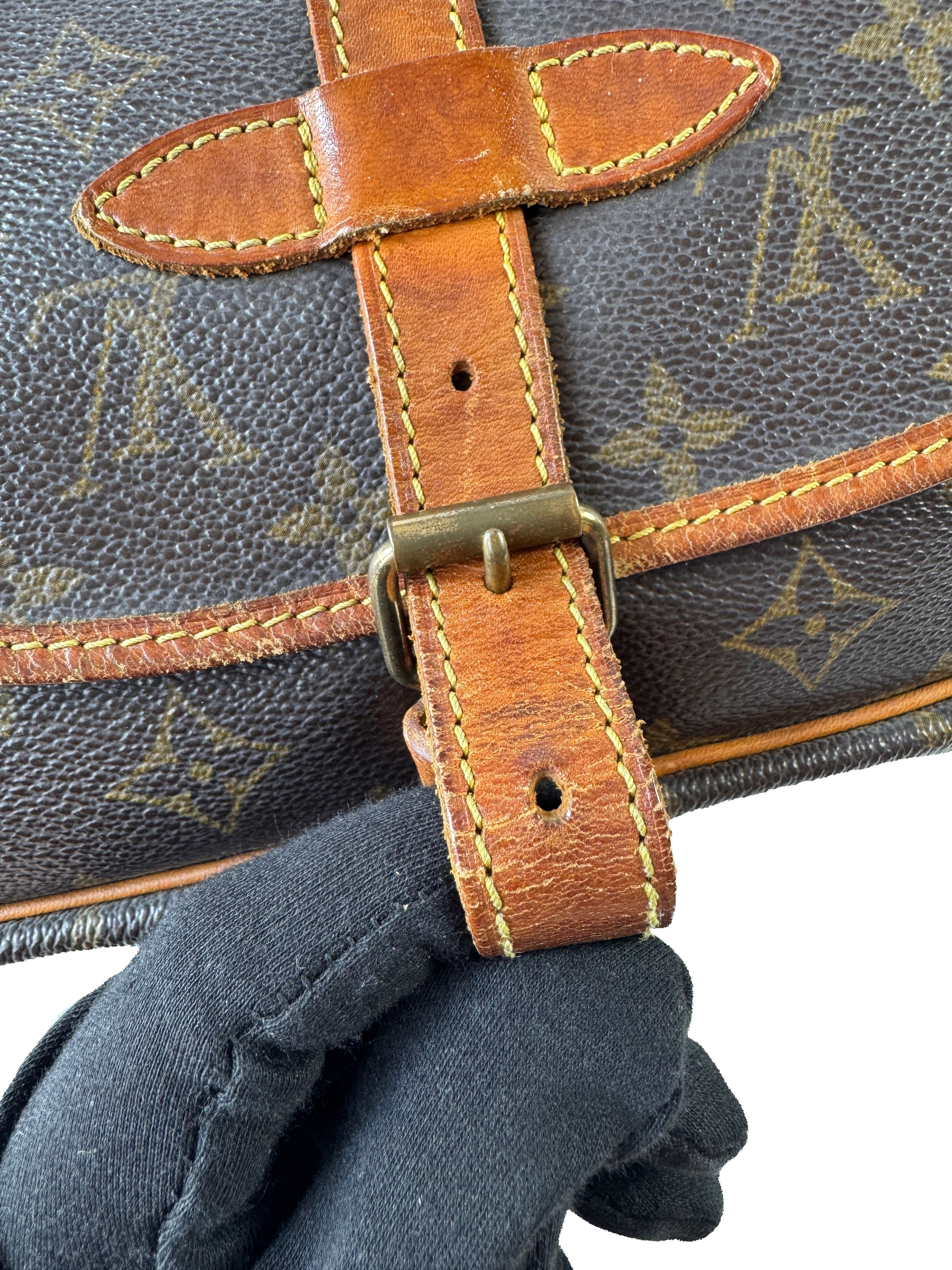 Louis Vuitton monogram Saumur 30 AR0955