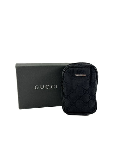 Gucci black signature small zip pouch 002404