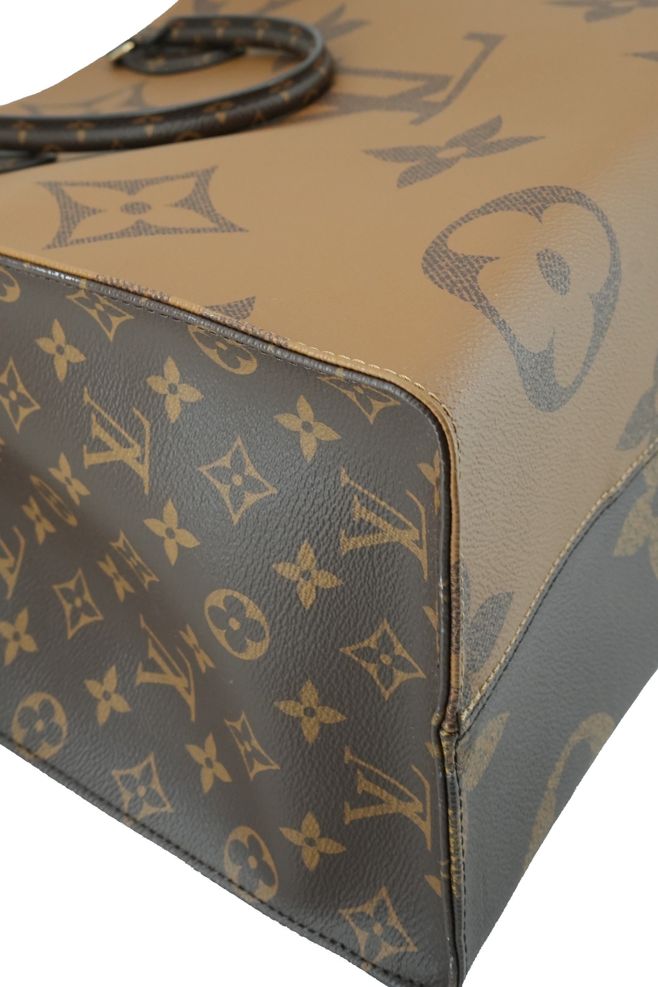 Louis Vuitton reverse monogram onthego GM TR4129