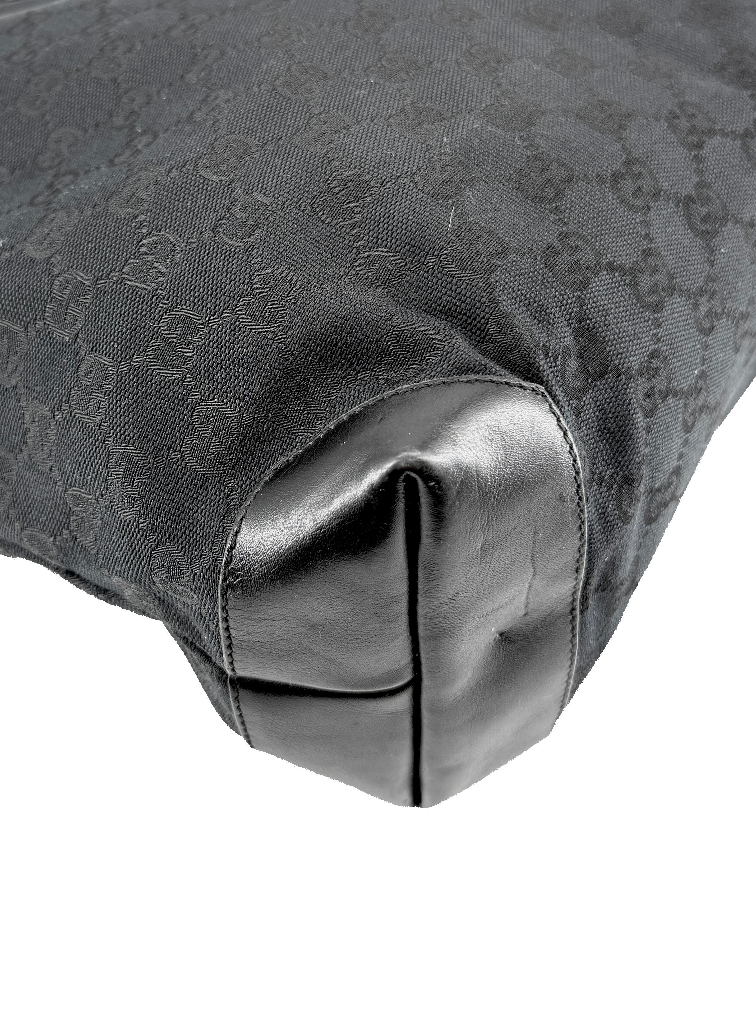 Gucci black front pocket canvas tote 019-0401 200047
