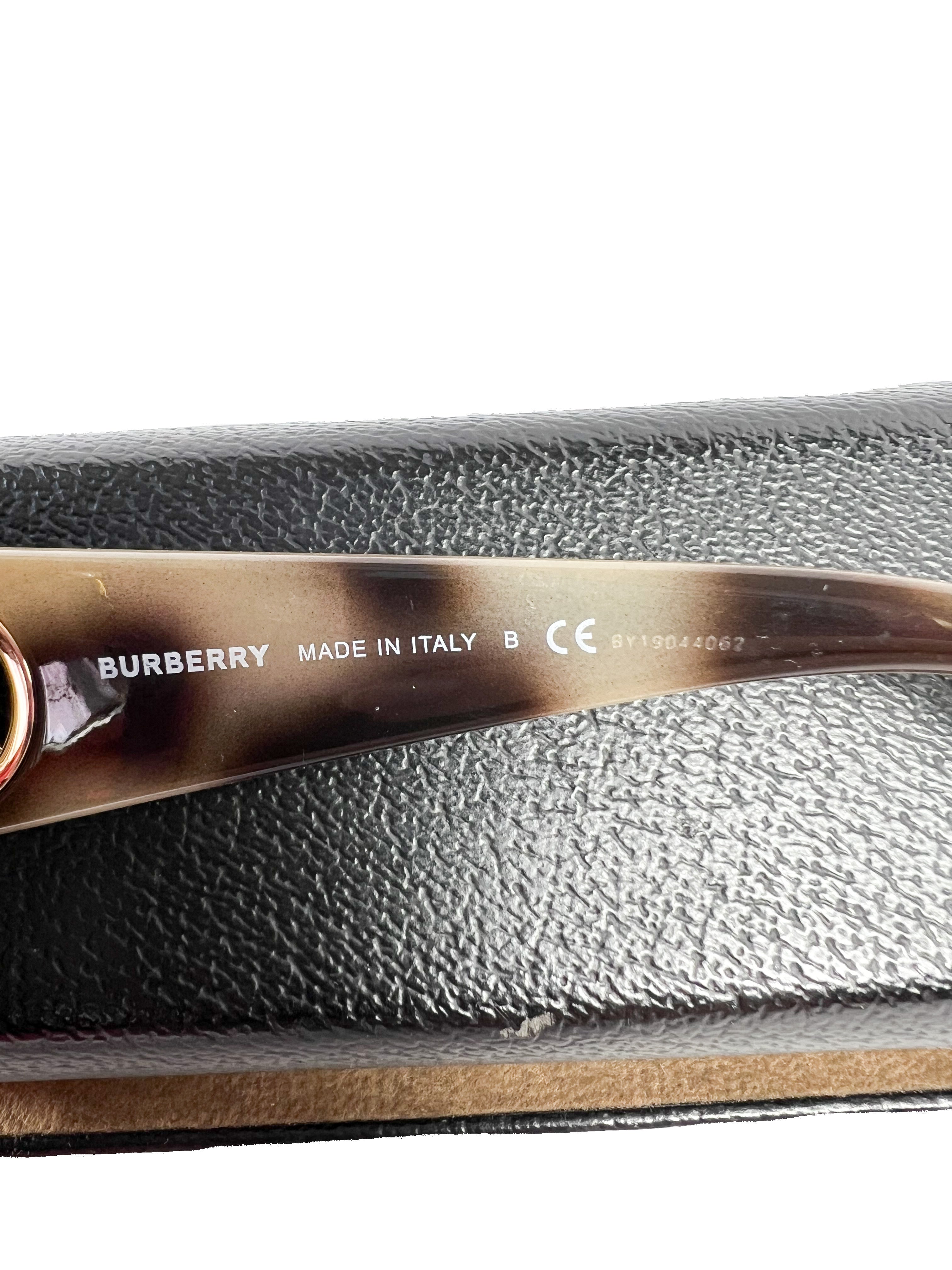 Burberry TB tortoise sunglasses CASE
