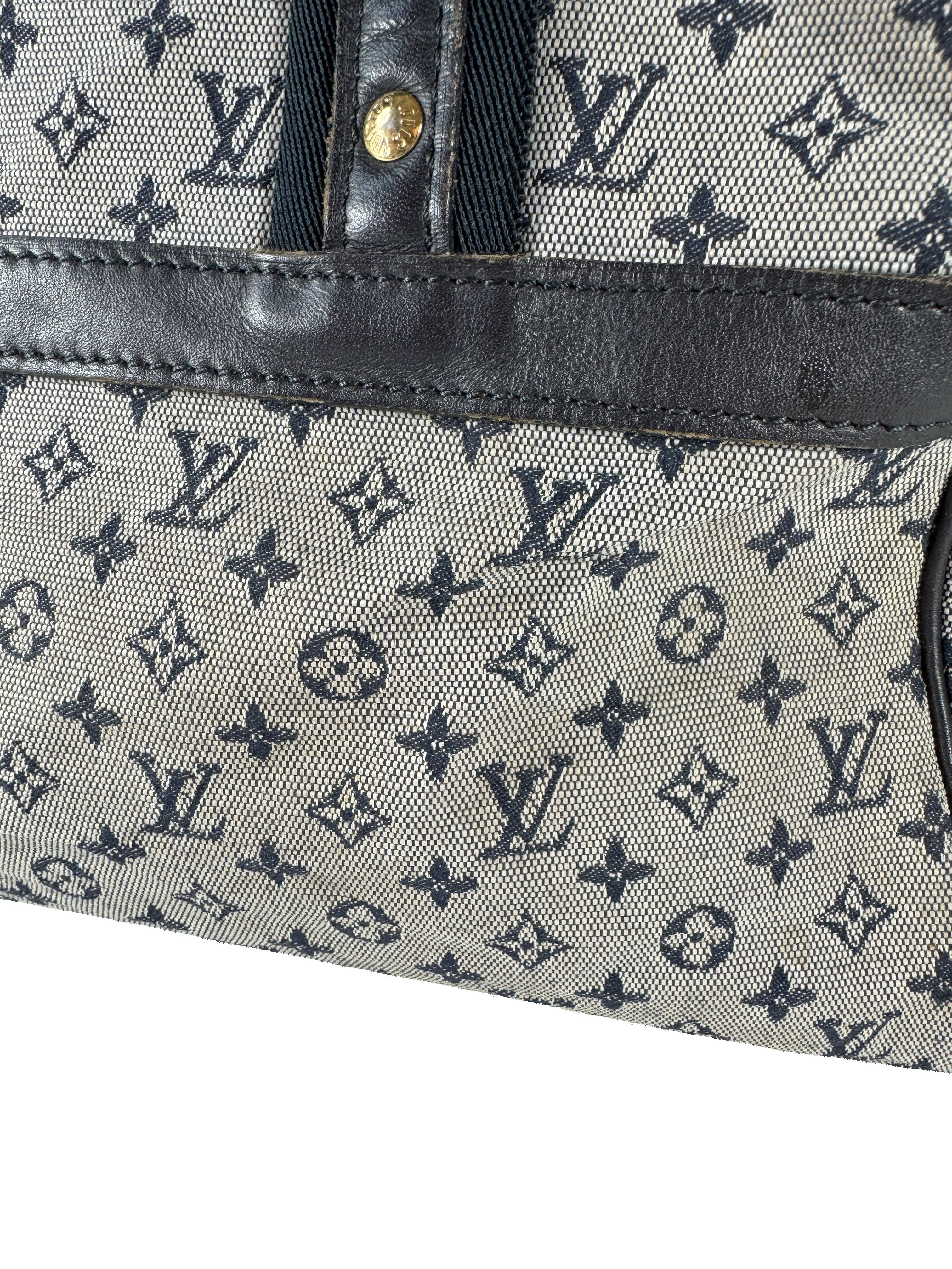 Louis Vuitton monogram navy Josephine GM VI0023