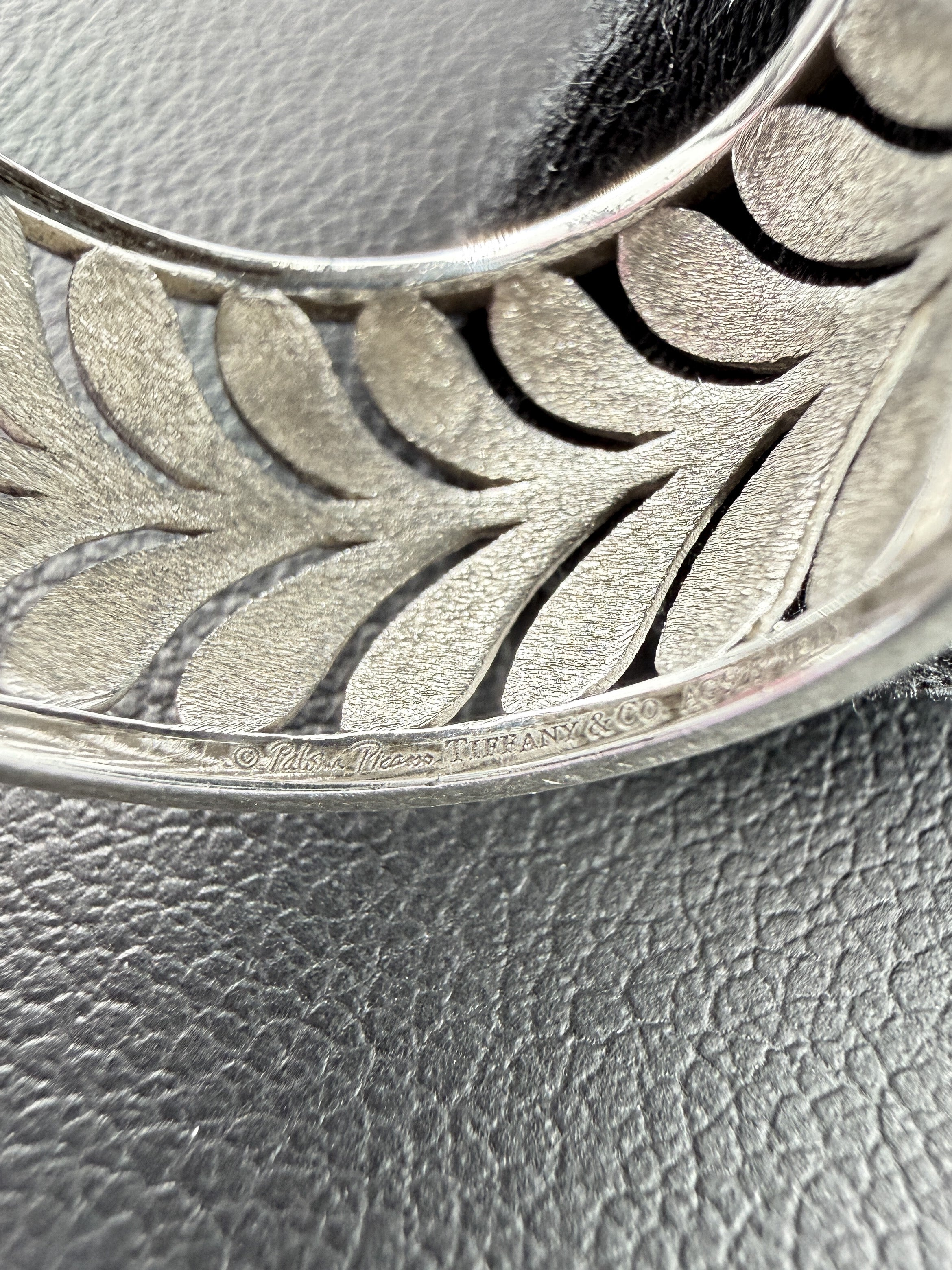 Tiffany & Co Paloma Picasso Palm villa leaf ring