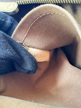 Louis Vuitton monogram Thames PM MI3049