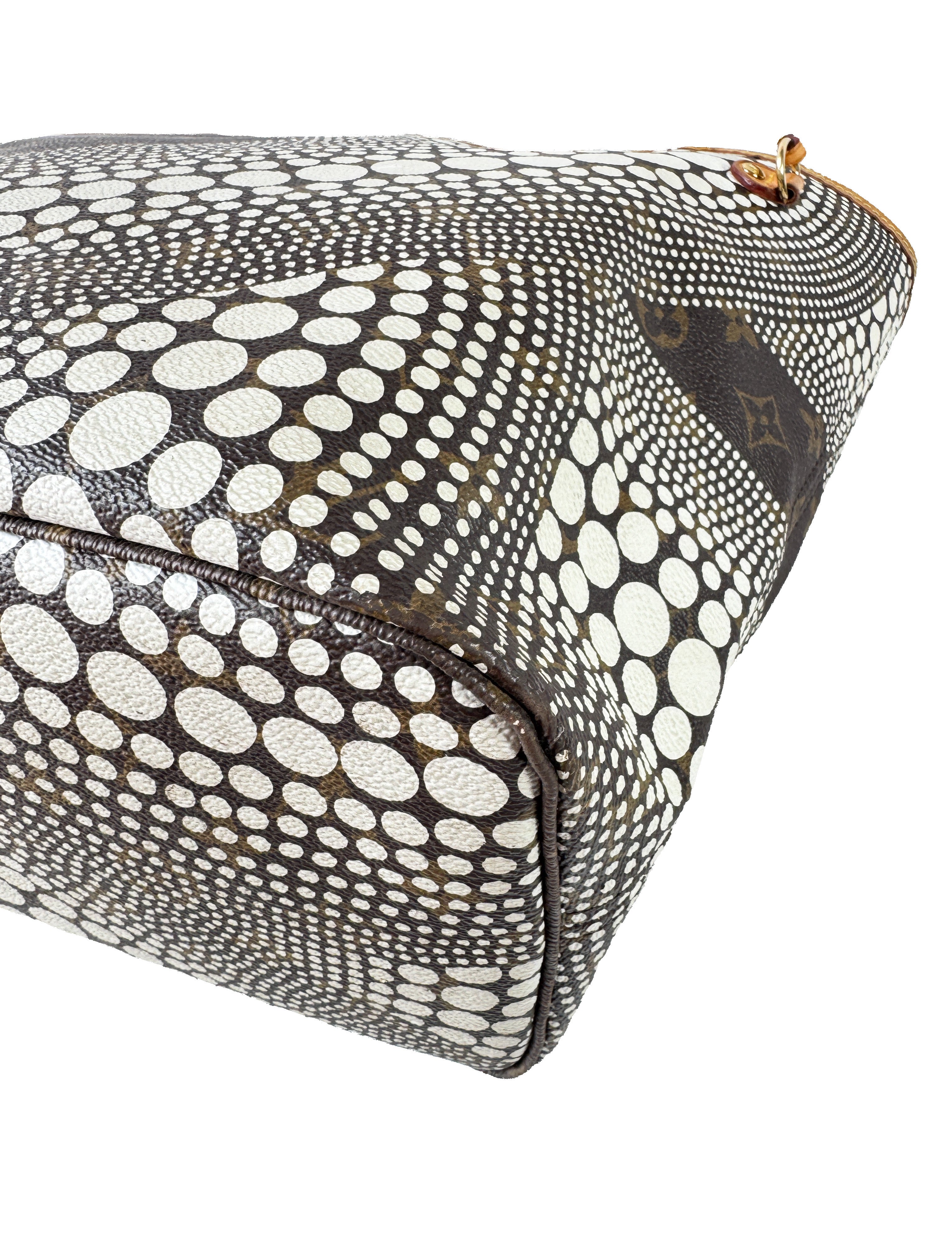 Louis Vuitton Neverfull Tote Limited Edition Kusama Waves Monogram Canvas MM  GI4142