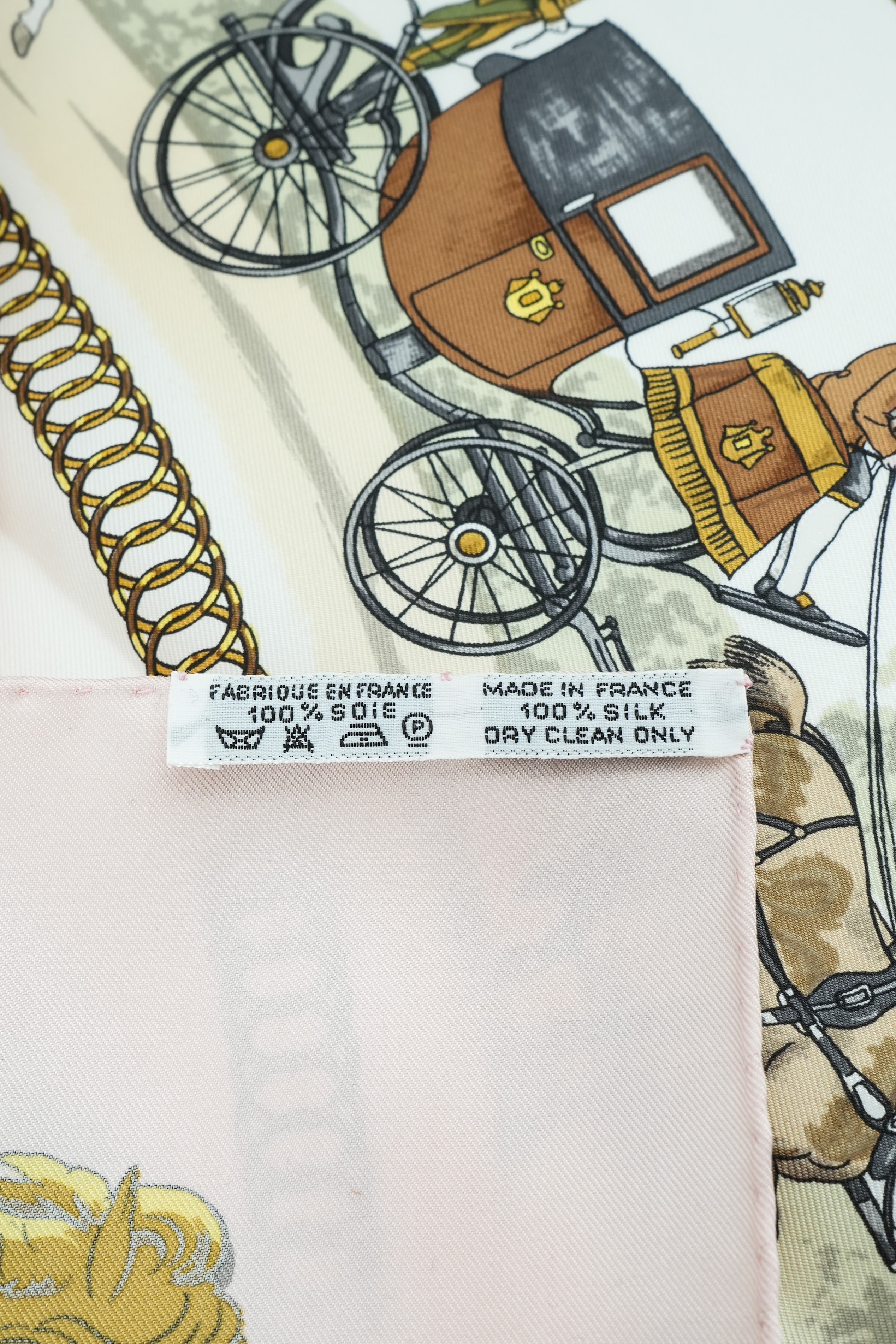 Hermès pink La Promenade De Longchamps 90cm silk scarf