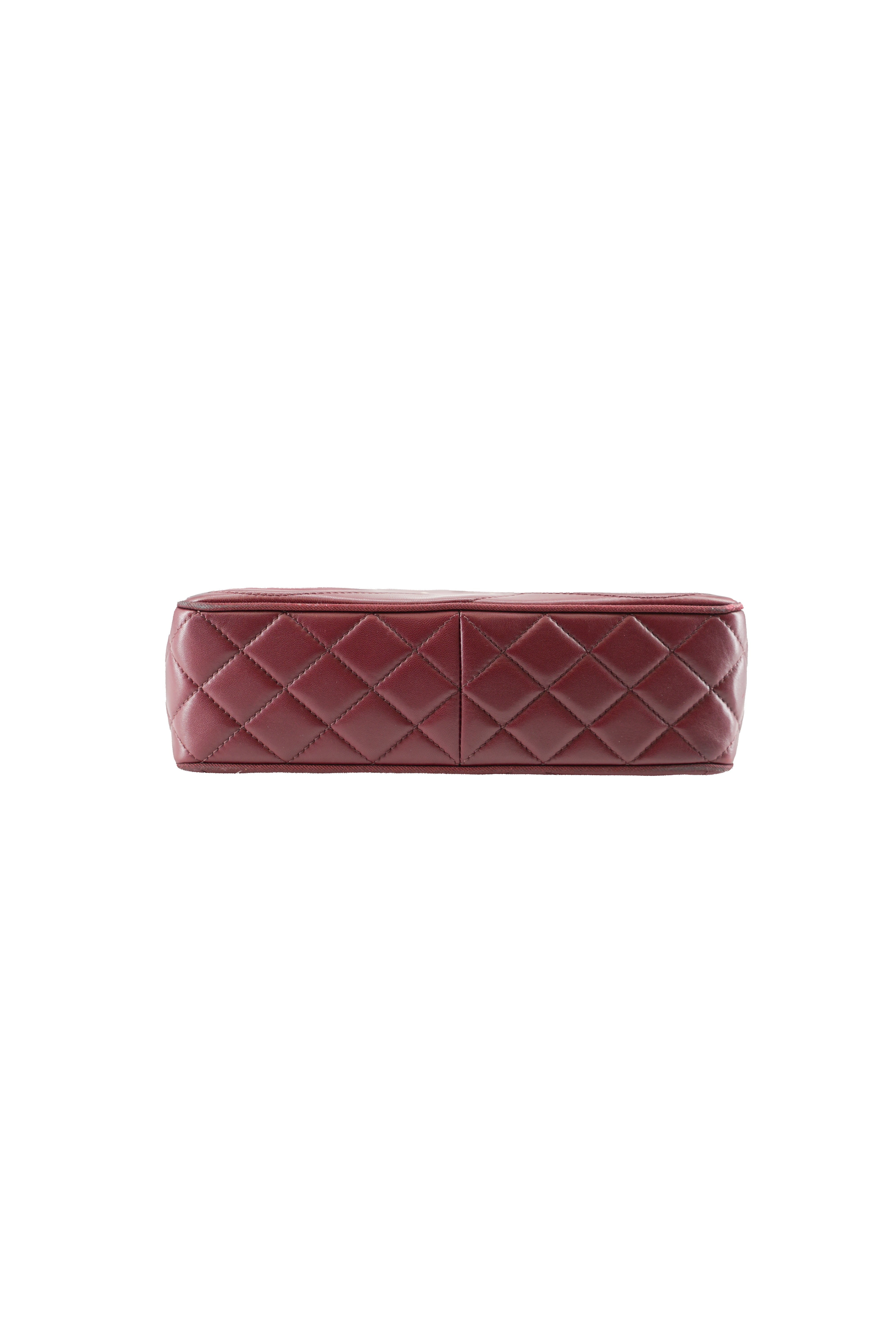 Chanel dark red Pagoda flap bag 22139878