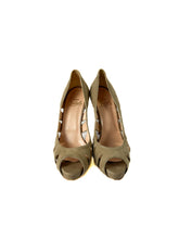 Christian Louboutin beige suede pumps size 39.5