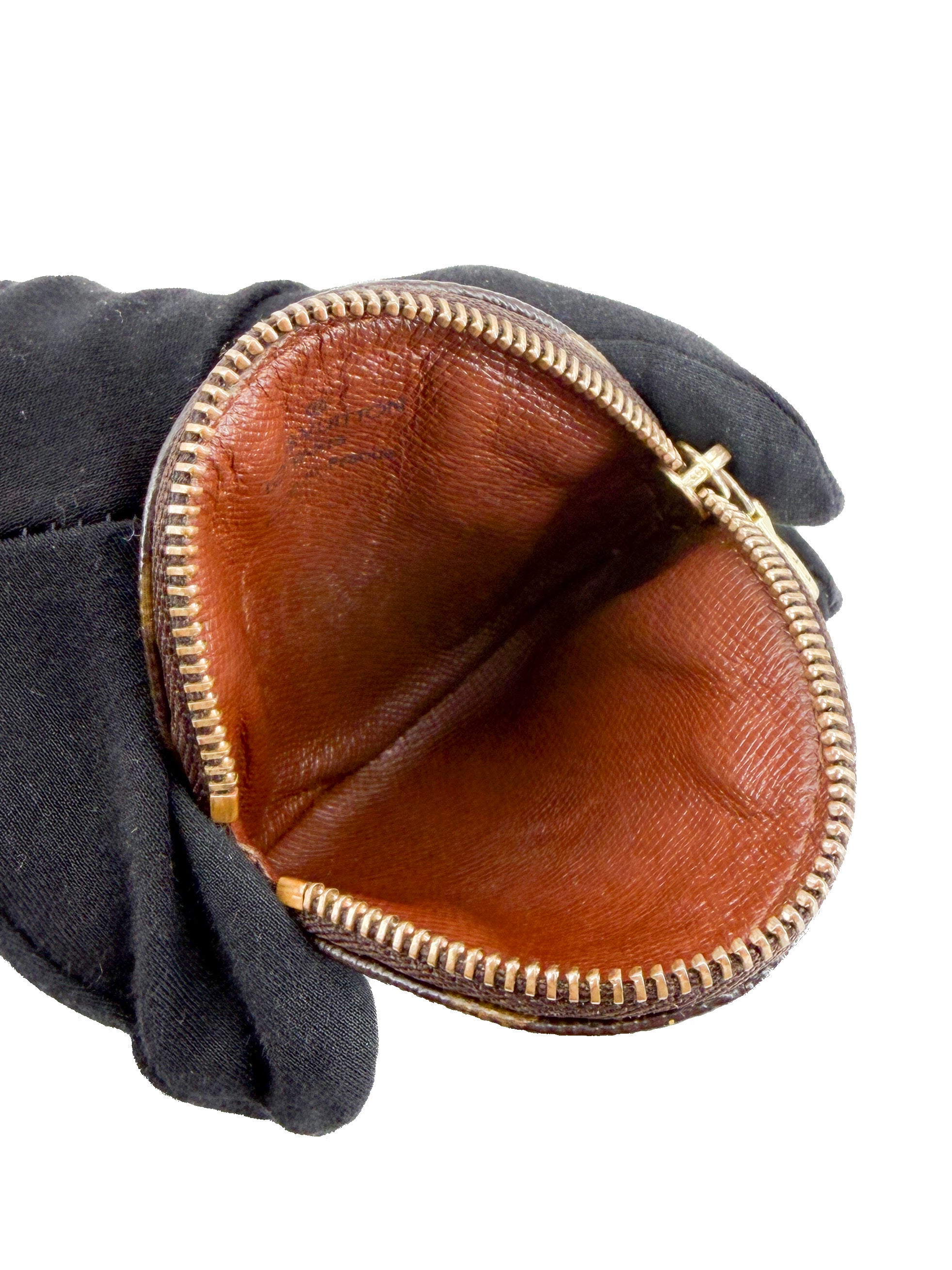 Louis Vuitton monogram Porte Monnaie Round coin case CT0043