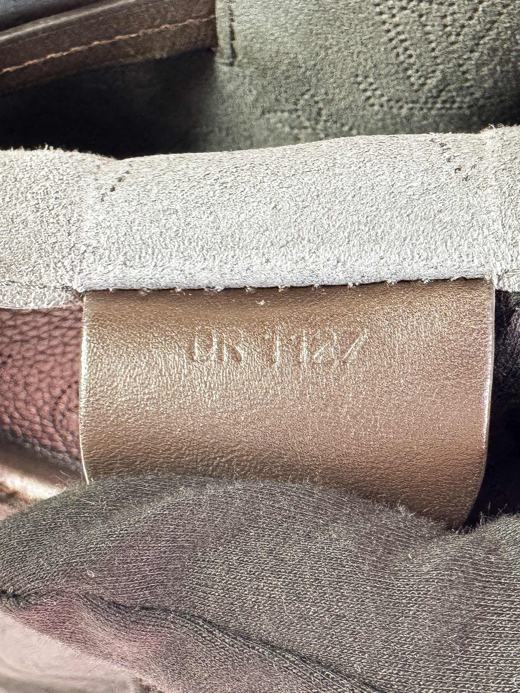 Louis Vuitton Mahina Girolata bag DR1127