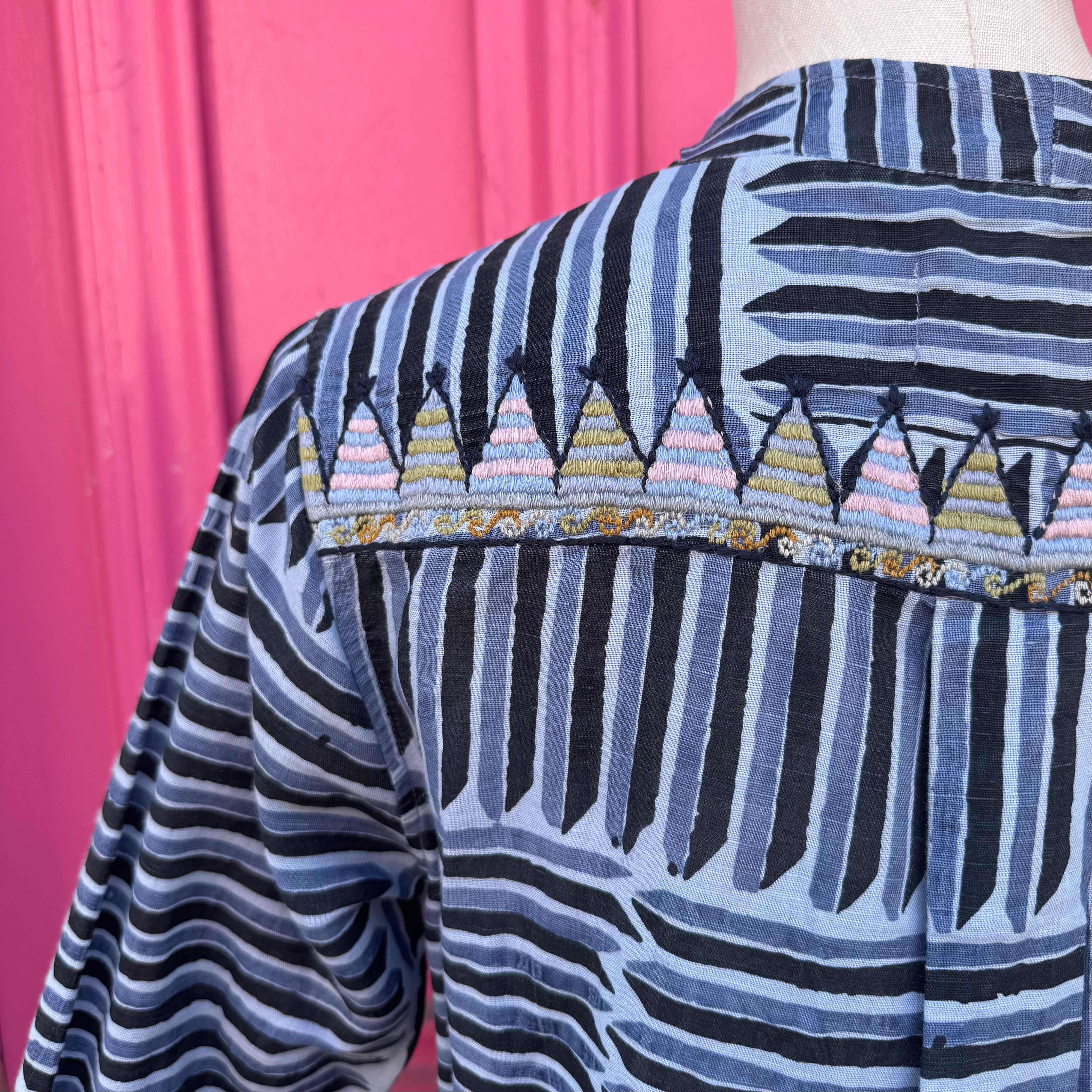 Voloshin blue striped dress size M