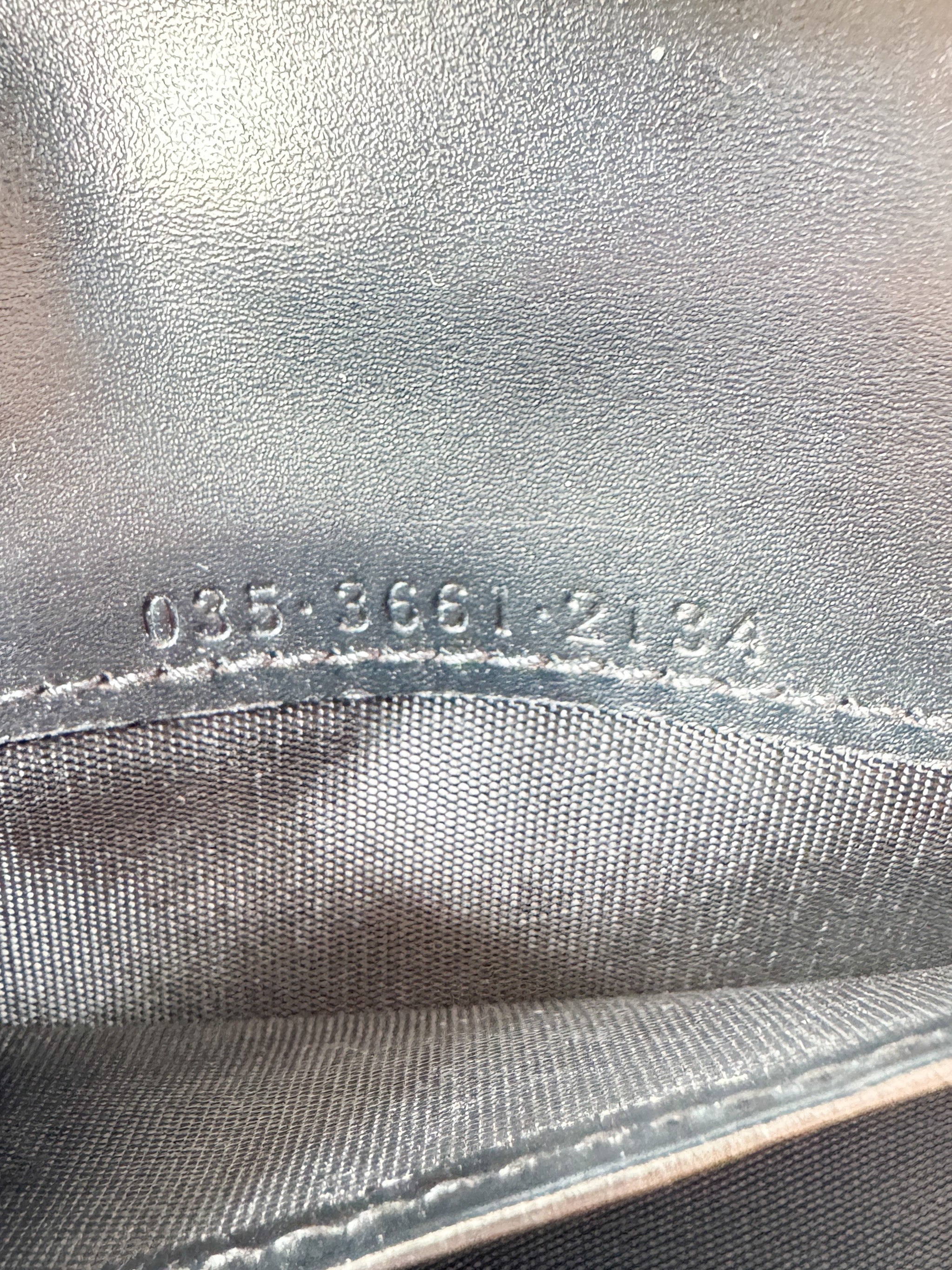 Gucci black signature GG vintage Jackie wallet *as is* 03536612134