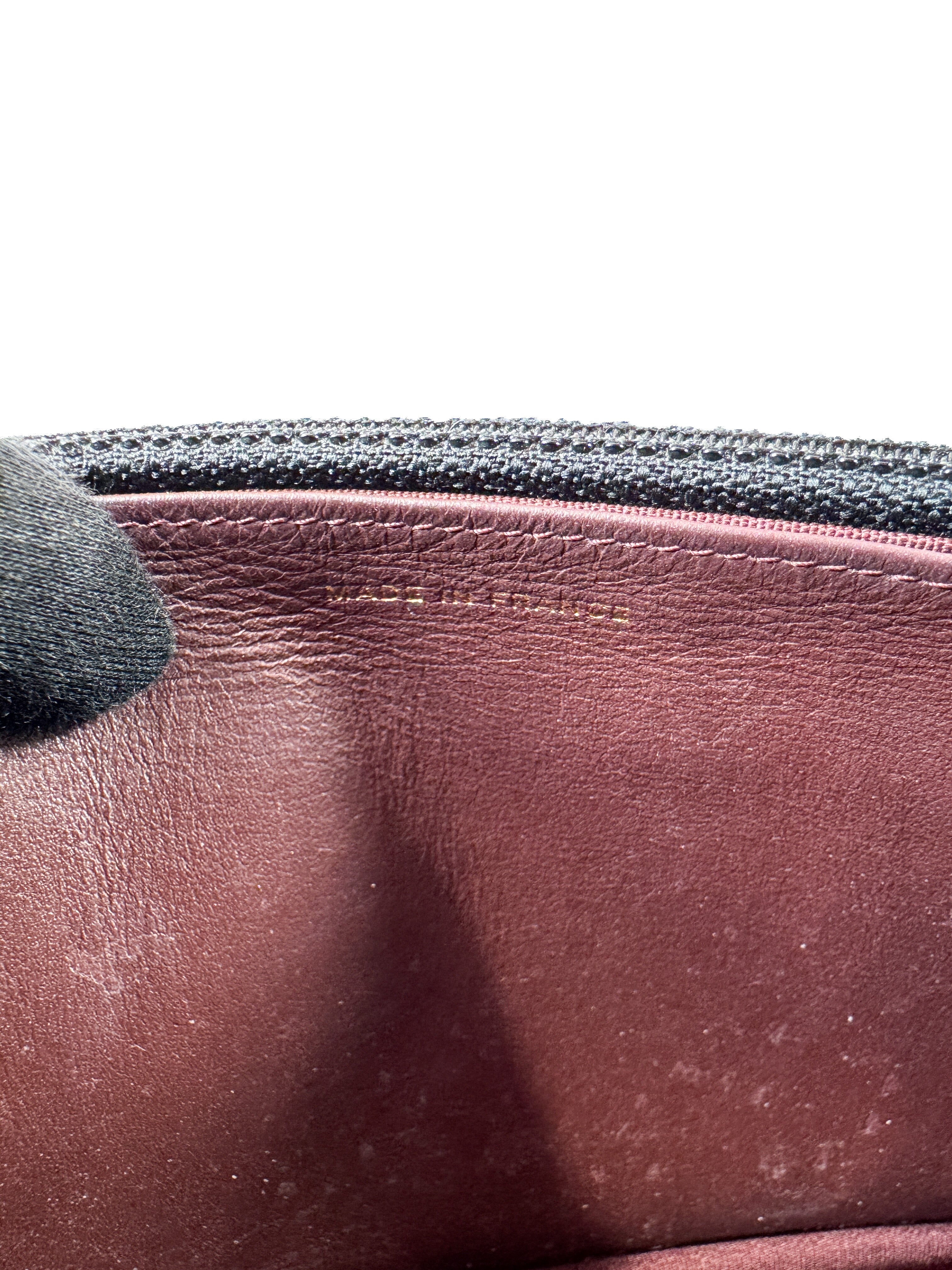 Chanel black caviar leather WOC 26009956