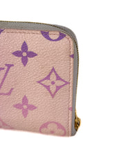 Louis Vuitton giant monogram sunrise pastel zippy wallet (microchip)