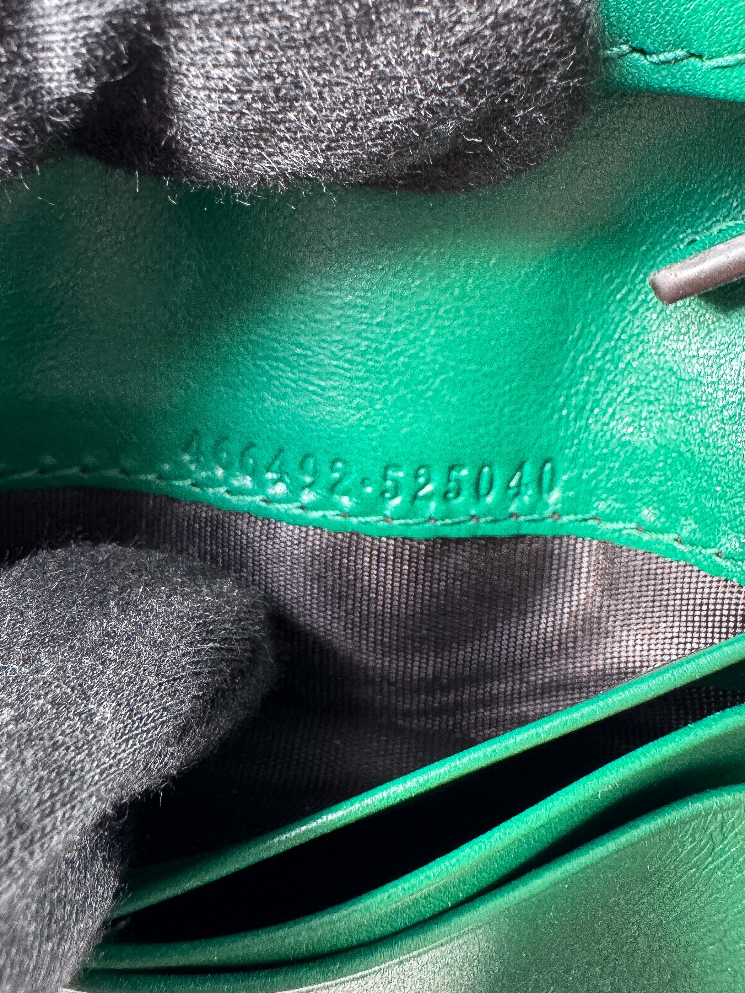 Gucci green GG calfskin Marmont Matelasse compact wallet 466492-525040