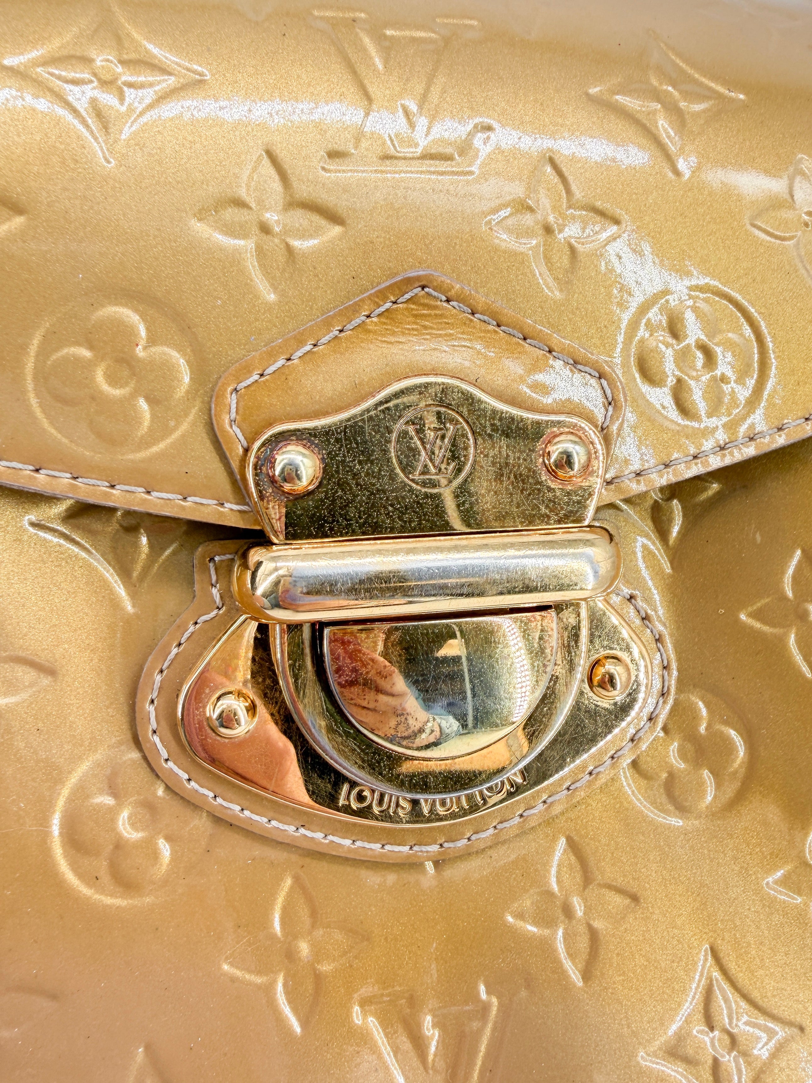 Louis Vuitton monogram vernis Mirada gold SR2192