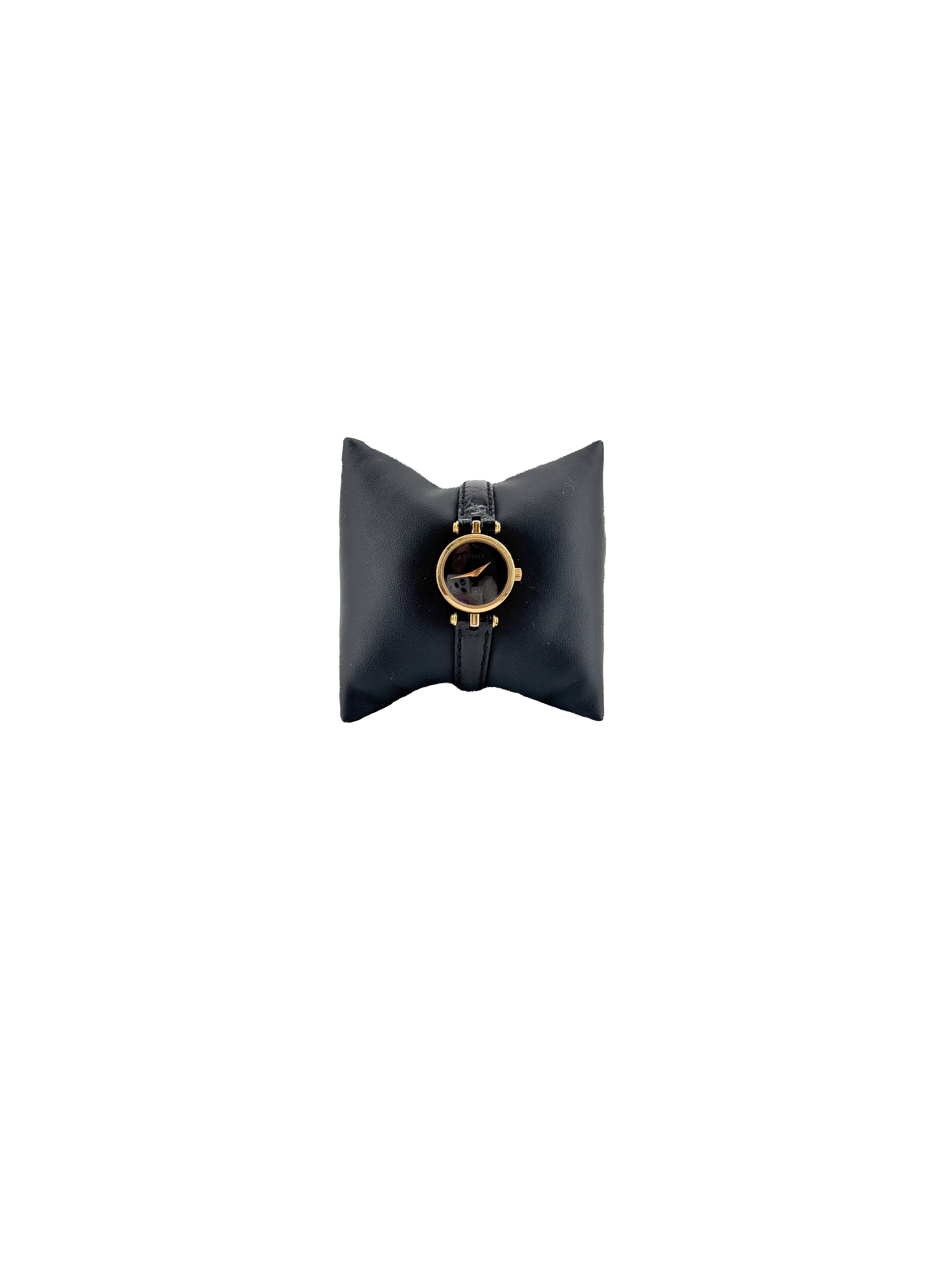 Gucci black/gold embossed leather vintage watch 2000L