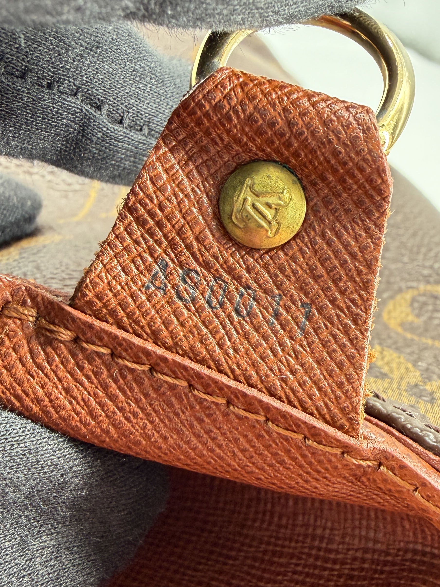 Louis Vuitton monogram Musette Salsa GM shoulder bag AS0011