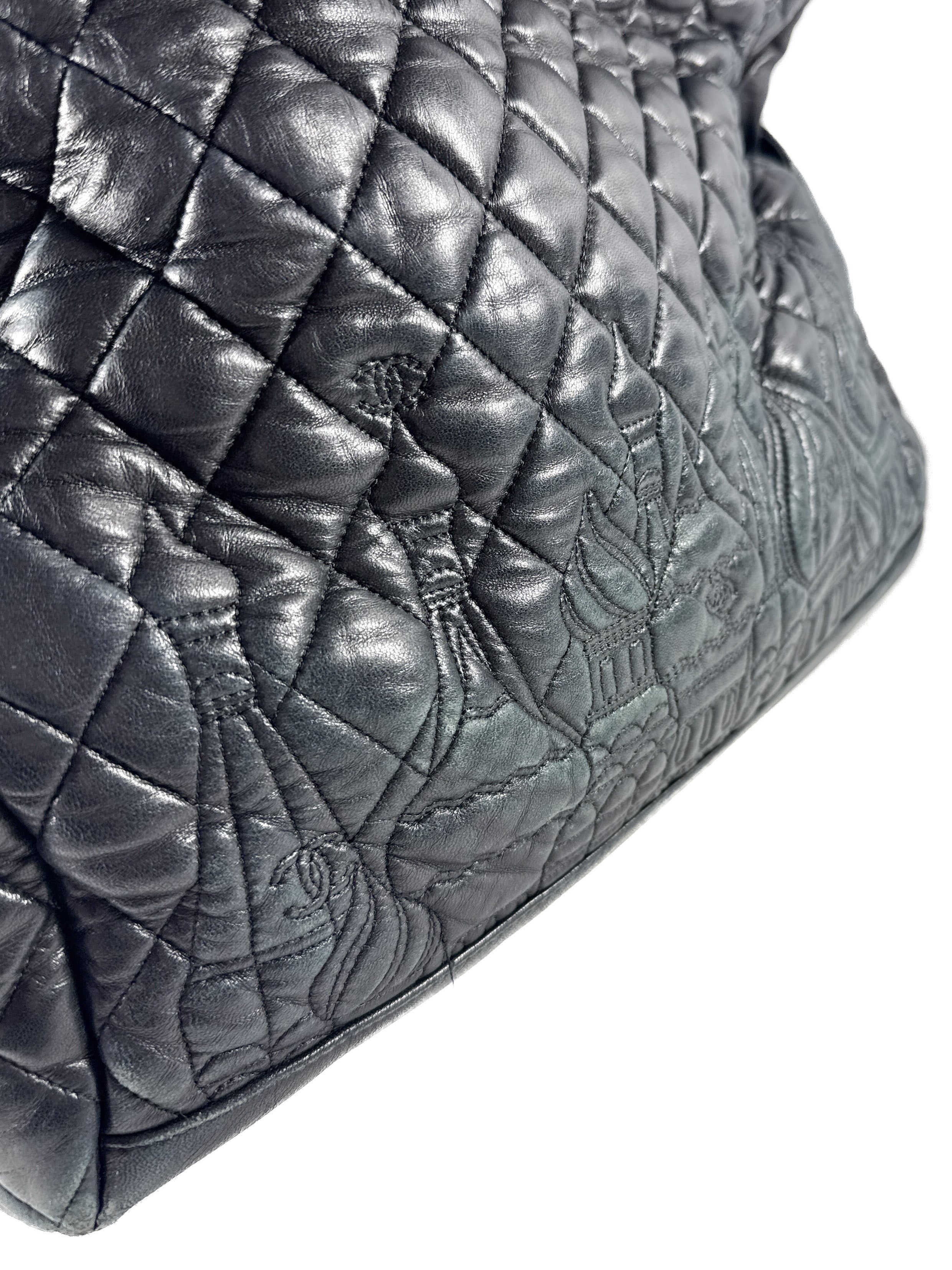 Chanel black quilted leather Paris-Moscow red square Kremlin hobo 1290