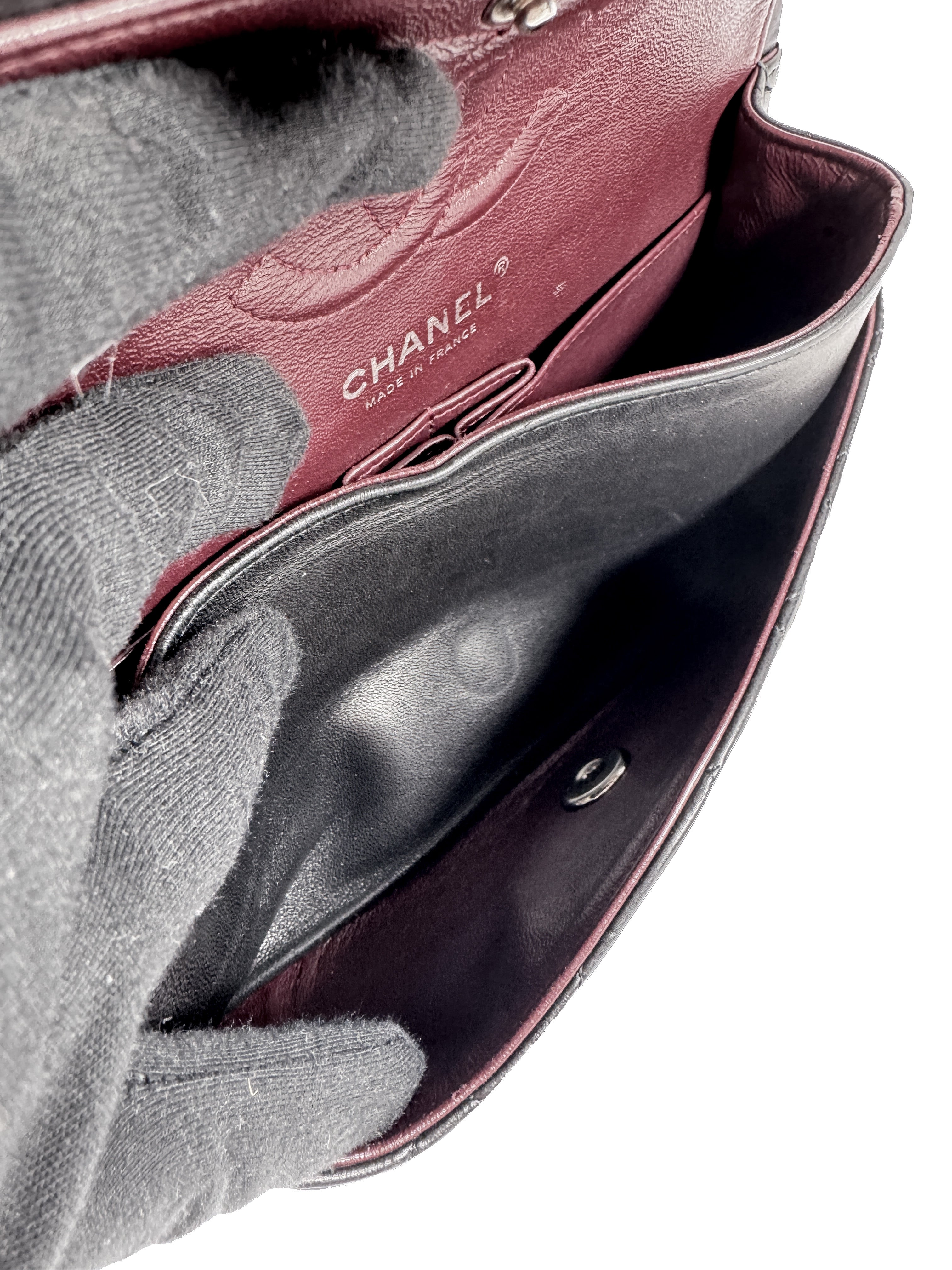 Chanel black classic small lambskin double flap 16299499