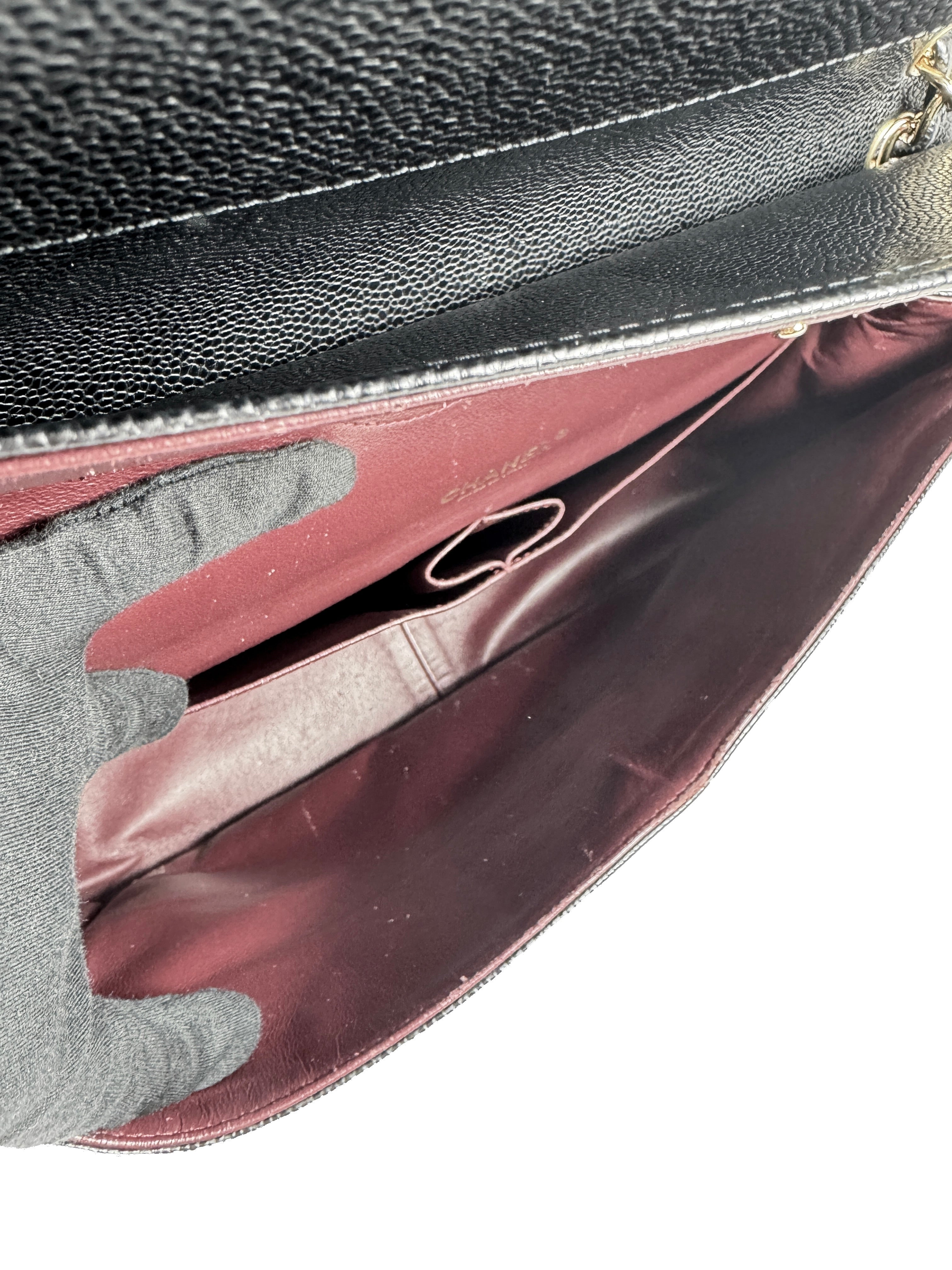 Chanel black maxi double flap Caviar 15369670