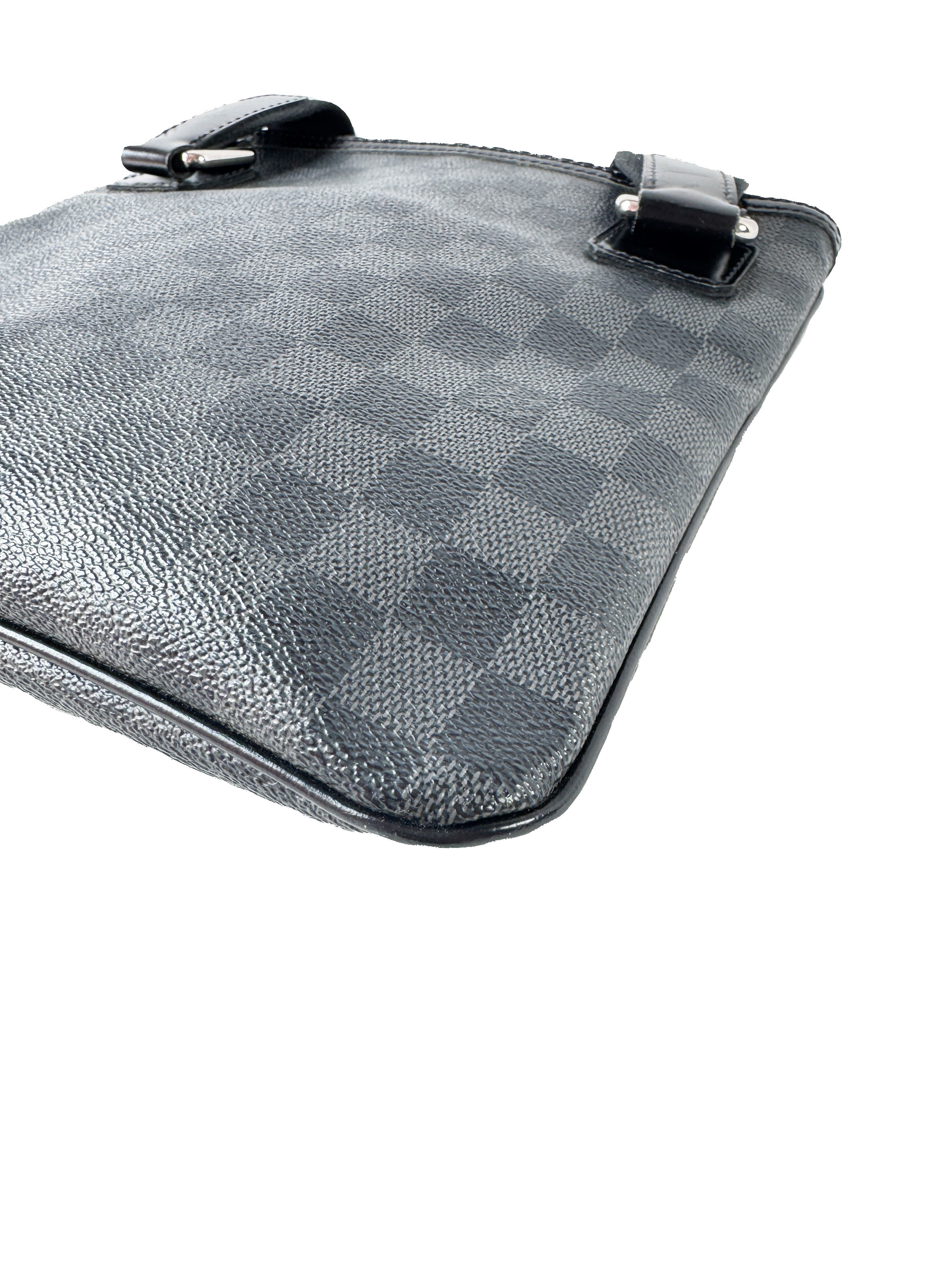 Louis Vuitton damier graphite Thomas crossbody VI2079
