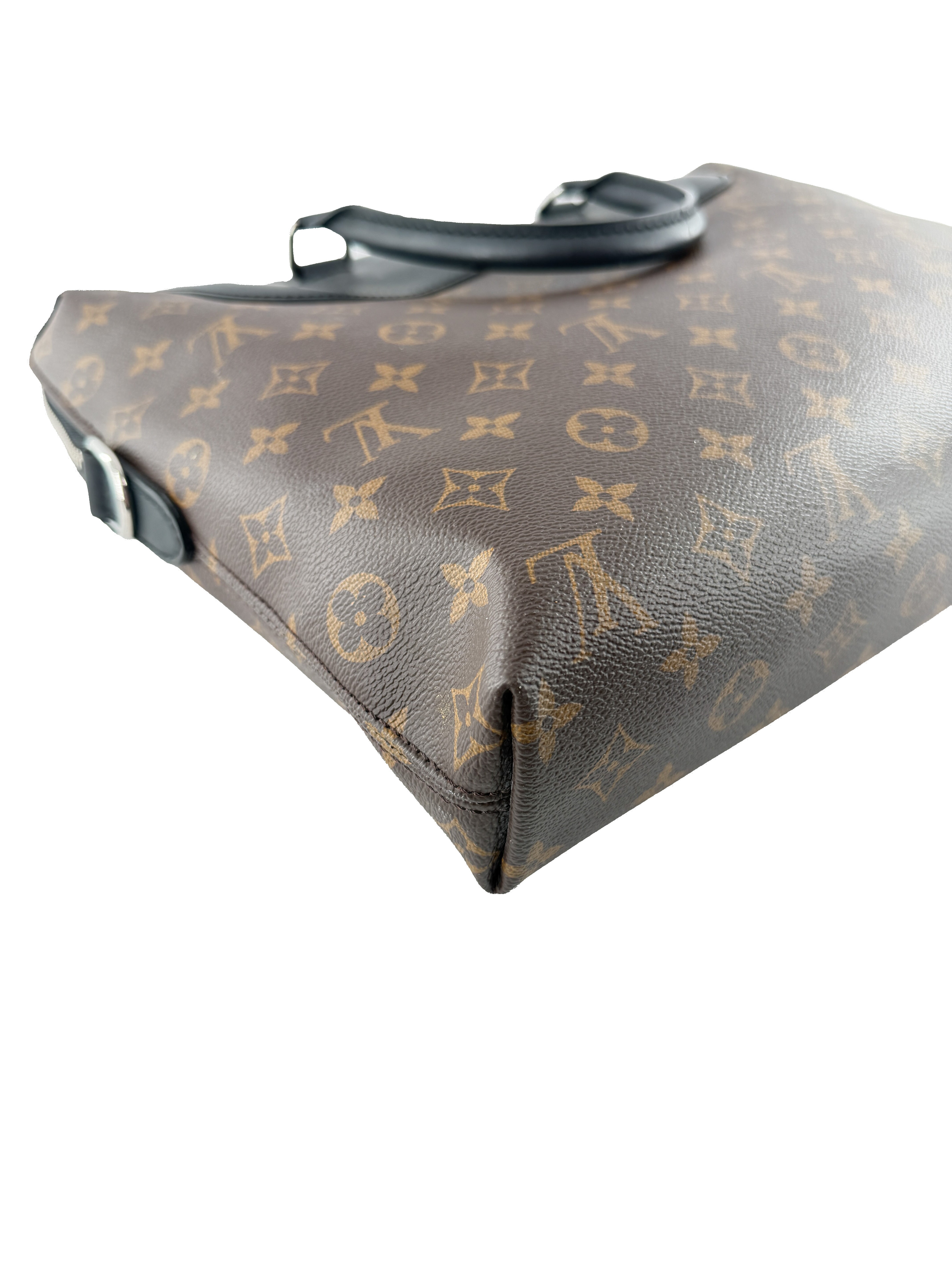 Louis Vuitton monogram black Macassar Porte Documents Jour NM CA3119
