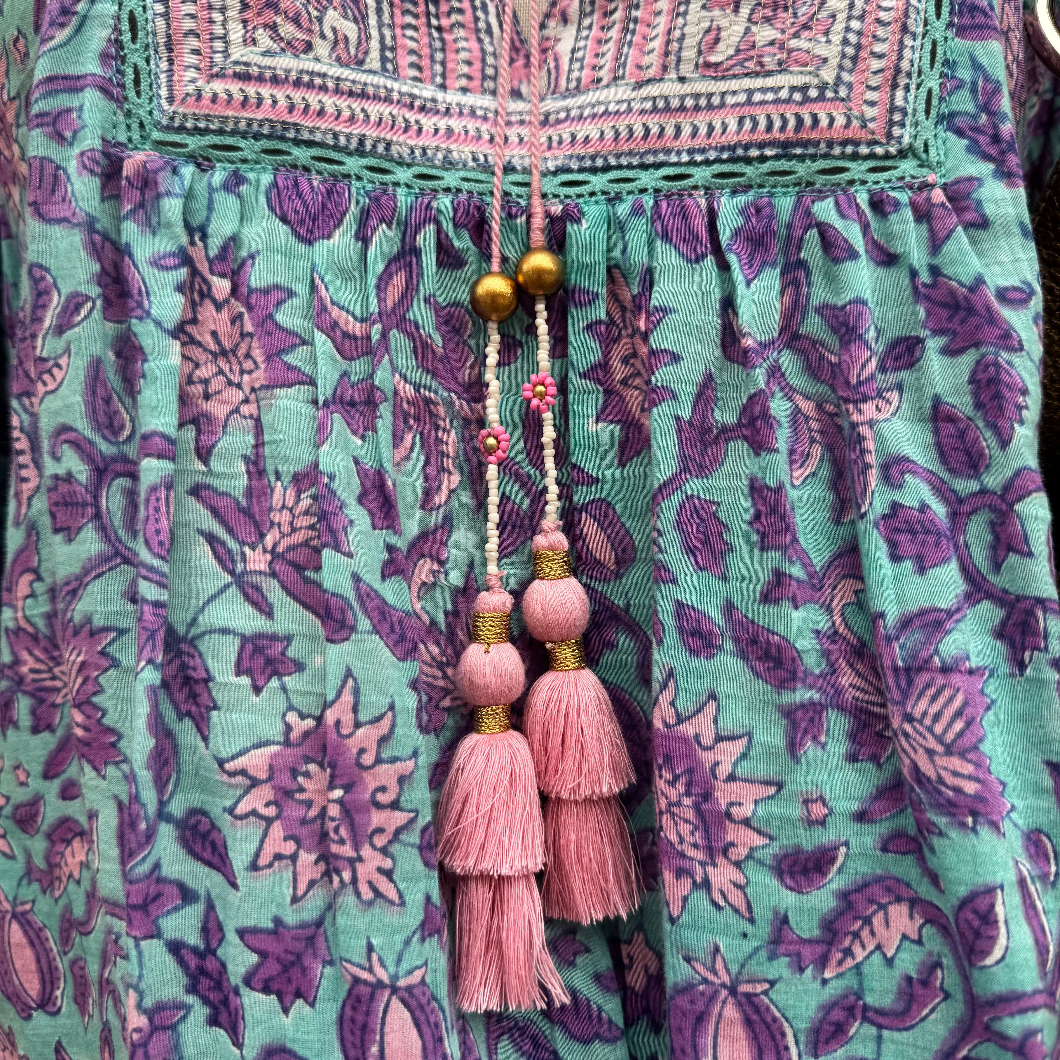 Bell teal purple pink short sleeve top size L