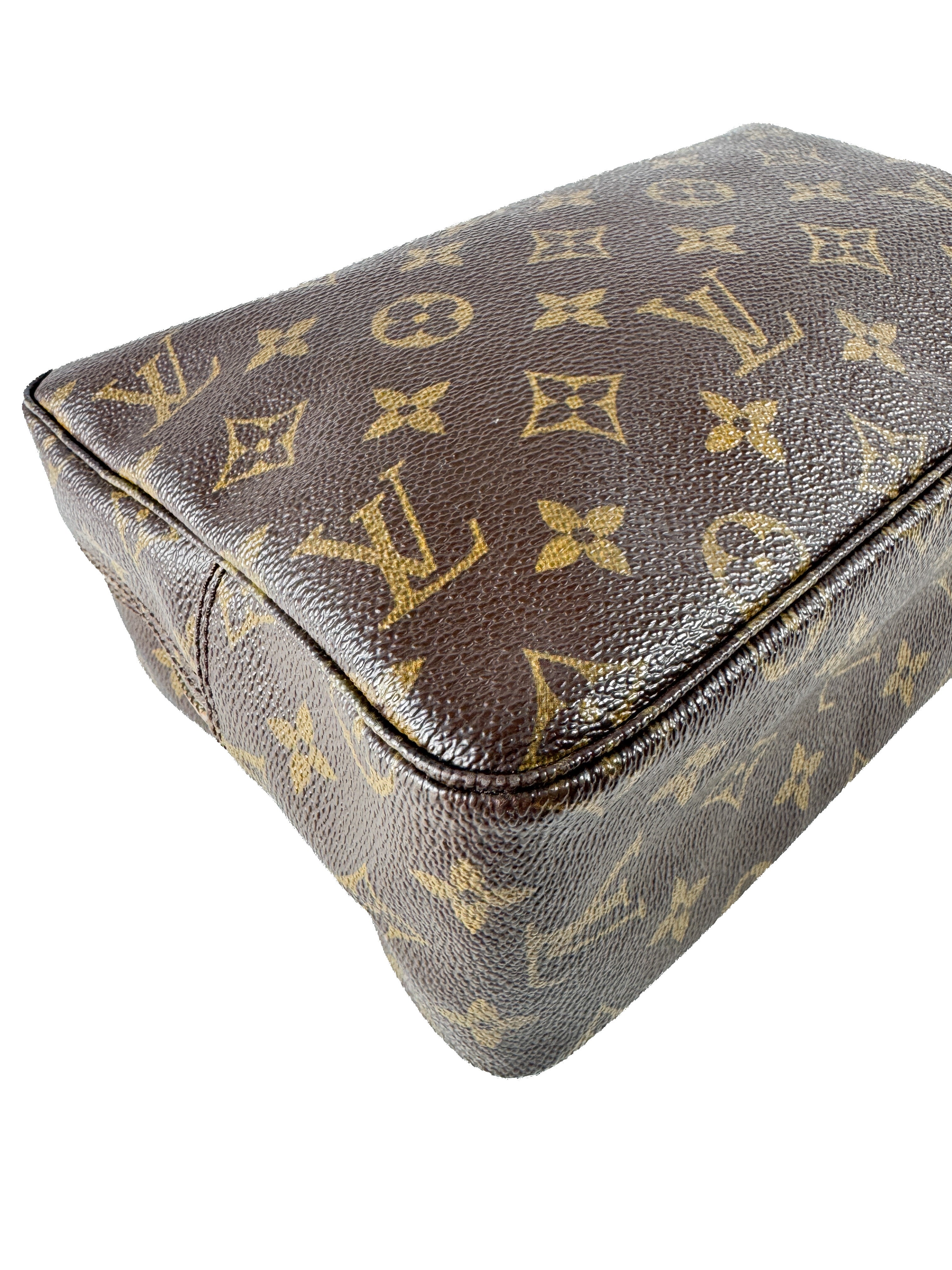 Louis Vuitton monogram trousse toilette 28 862TH