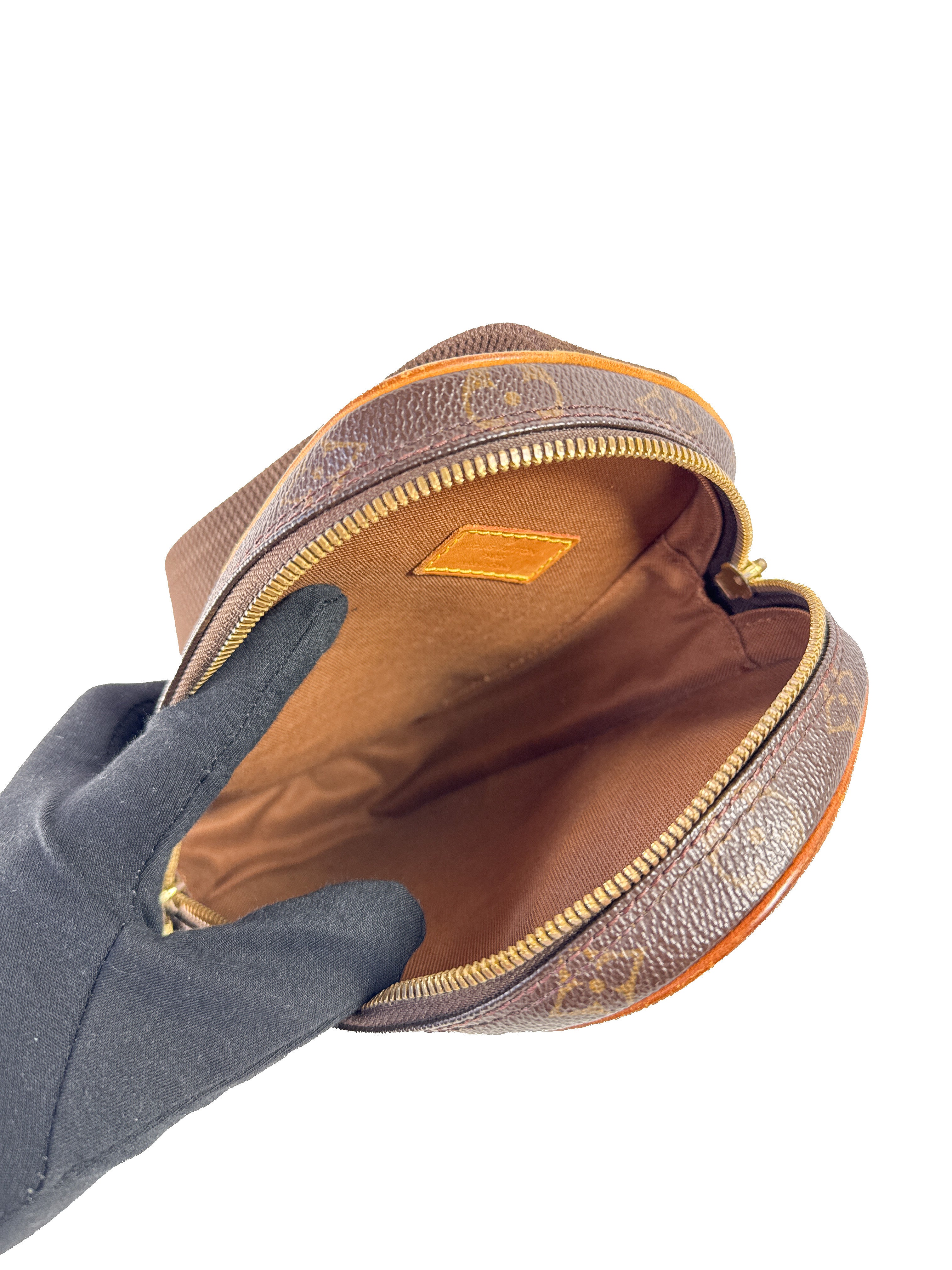 Louis Vuitton monogram pochette gange bum bag CA0071