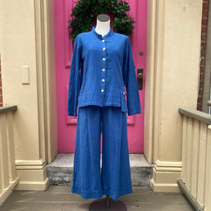 Cut Loose blue linen top and pant set size S