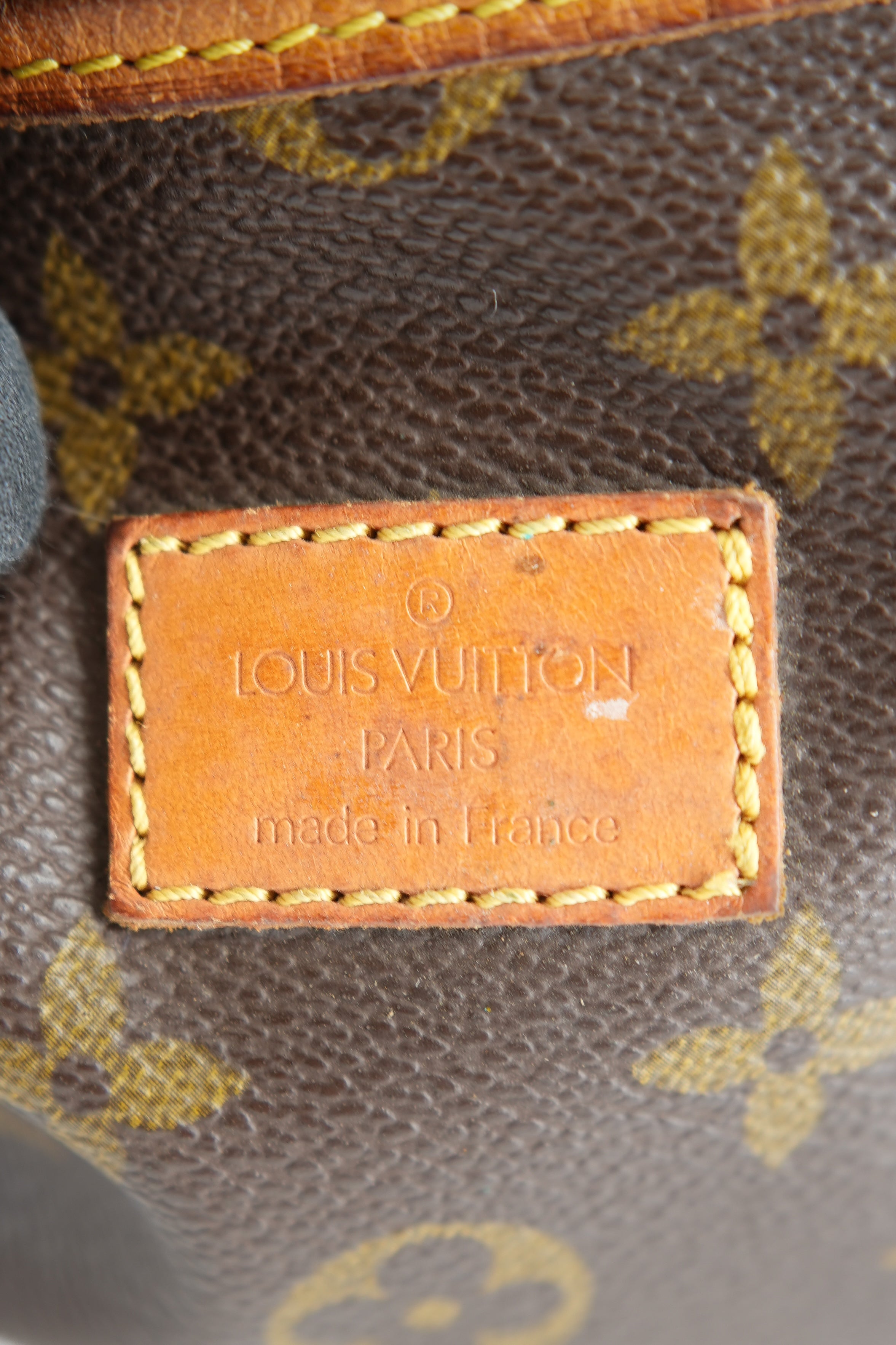Louis Vuitton monogram Saumur 35 AR1904