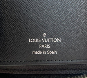 Louis Vuitton damier graphite vertical zippy wallet CA2108 retail $845