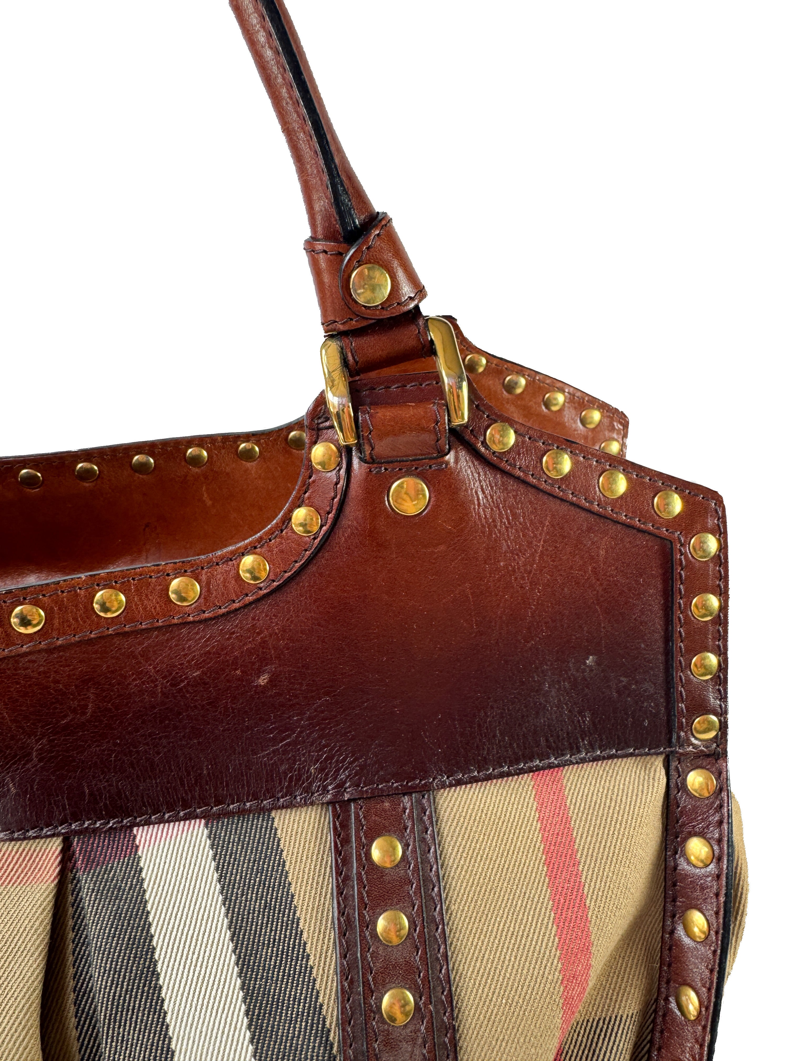 Burberry house check studded large gingham tote ITEFFEPI14SCA