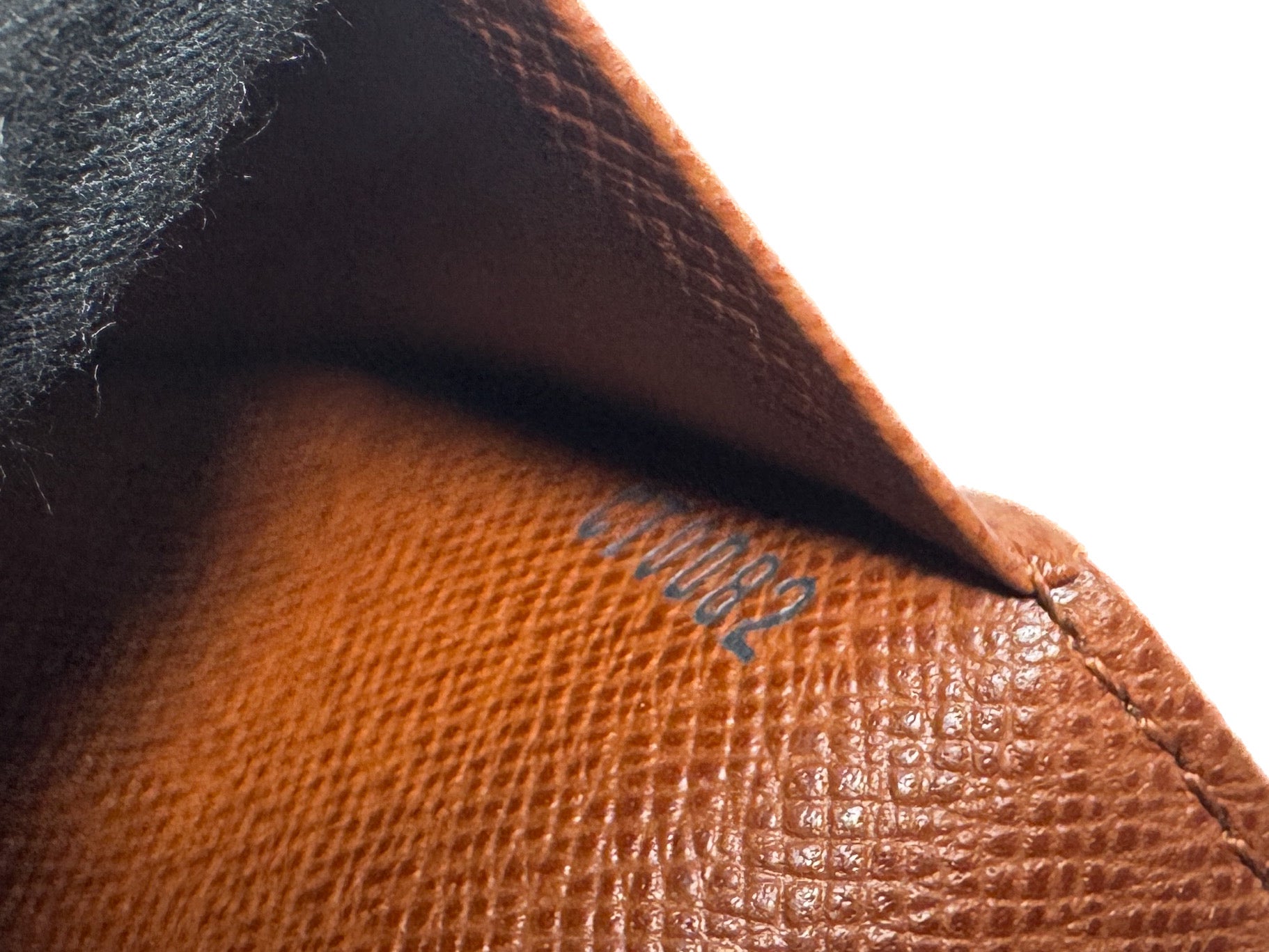 Louis Vuitton monogram porte Monnaie tresor wallet CT0082